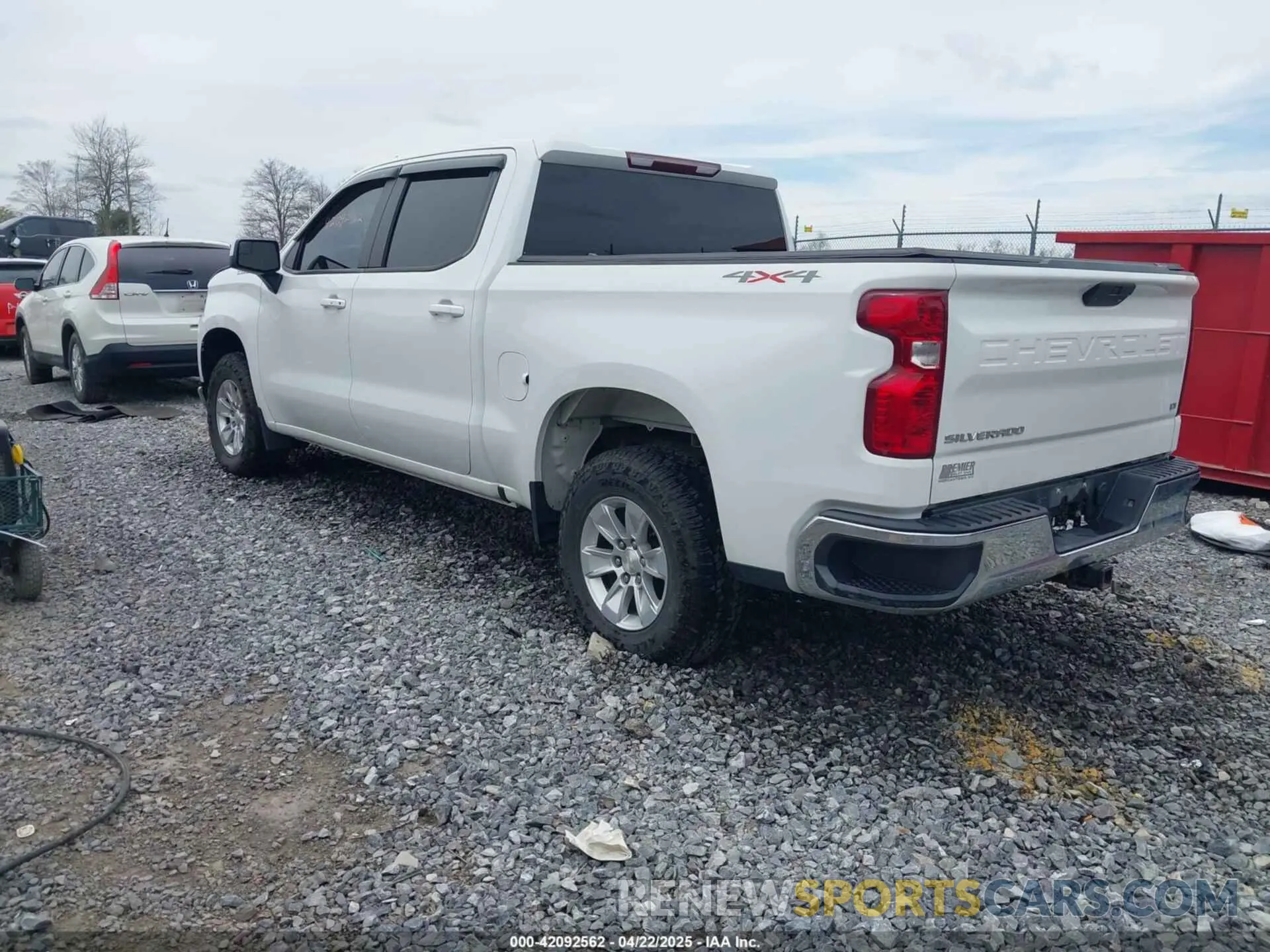 3 Photograph of a damaged car 3GCUYDED0MG339307 CHEVROLET SILVERADO 1500 2021