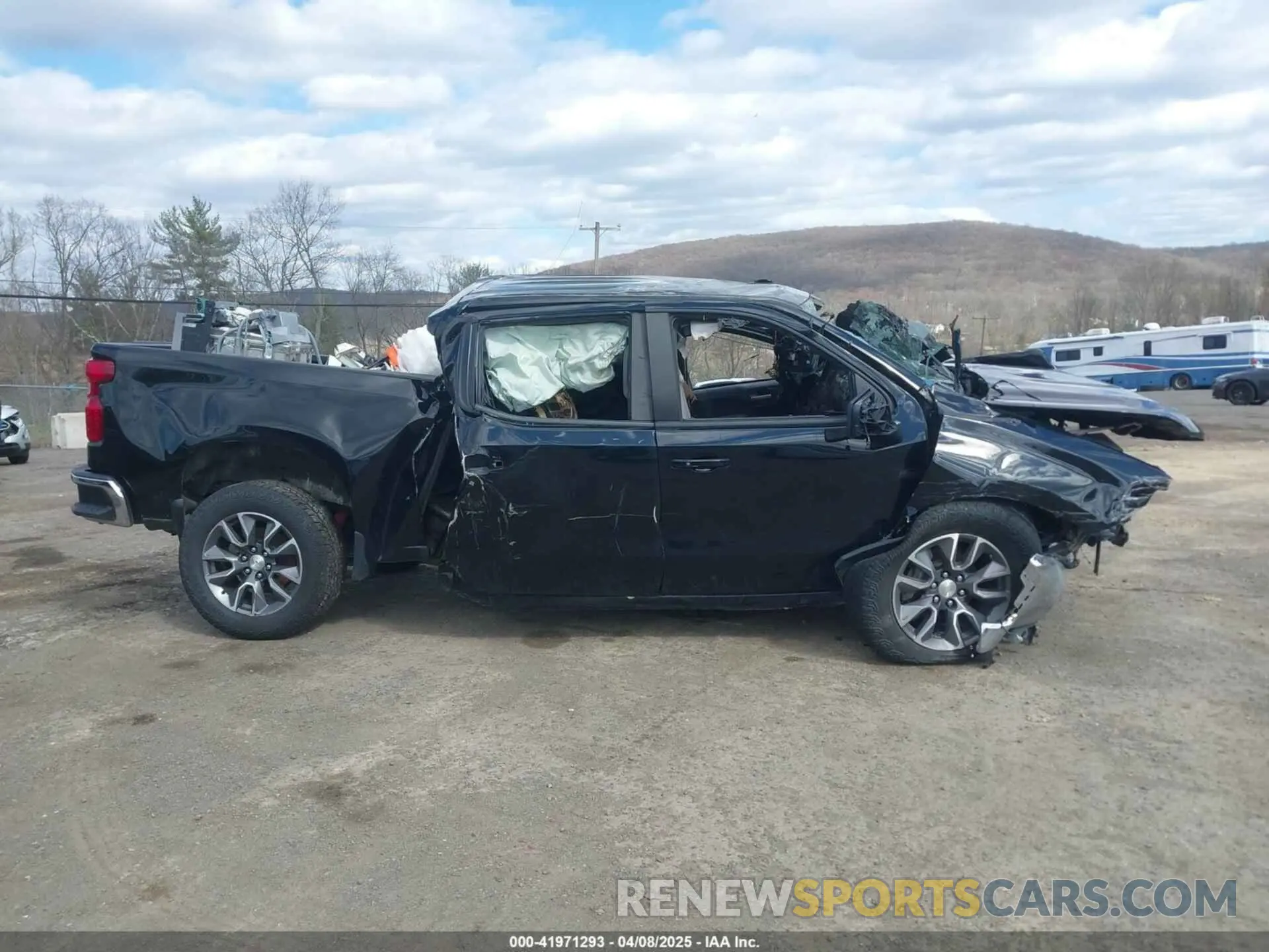 12 Photograph of a damaged car 3GCUYDED2MG216172 CHEVROLET SILVERADO 1500 2021