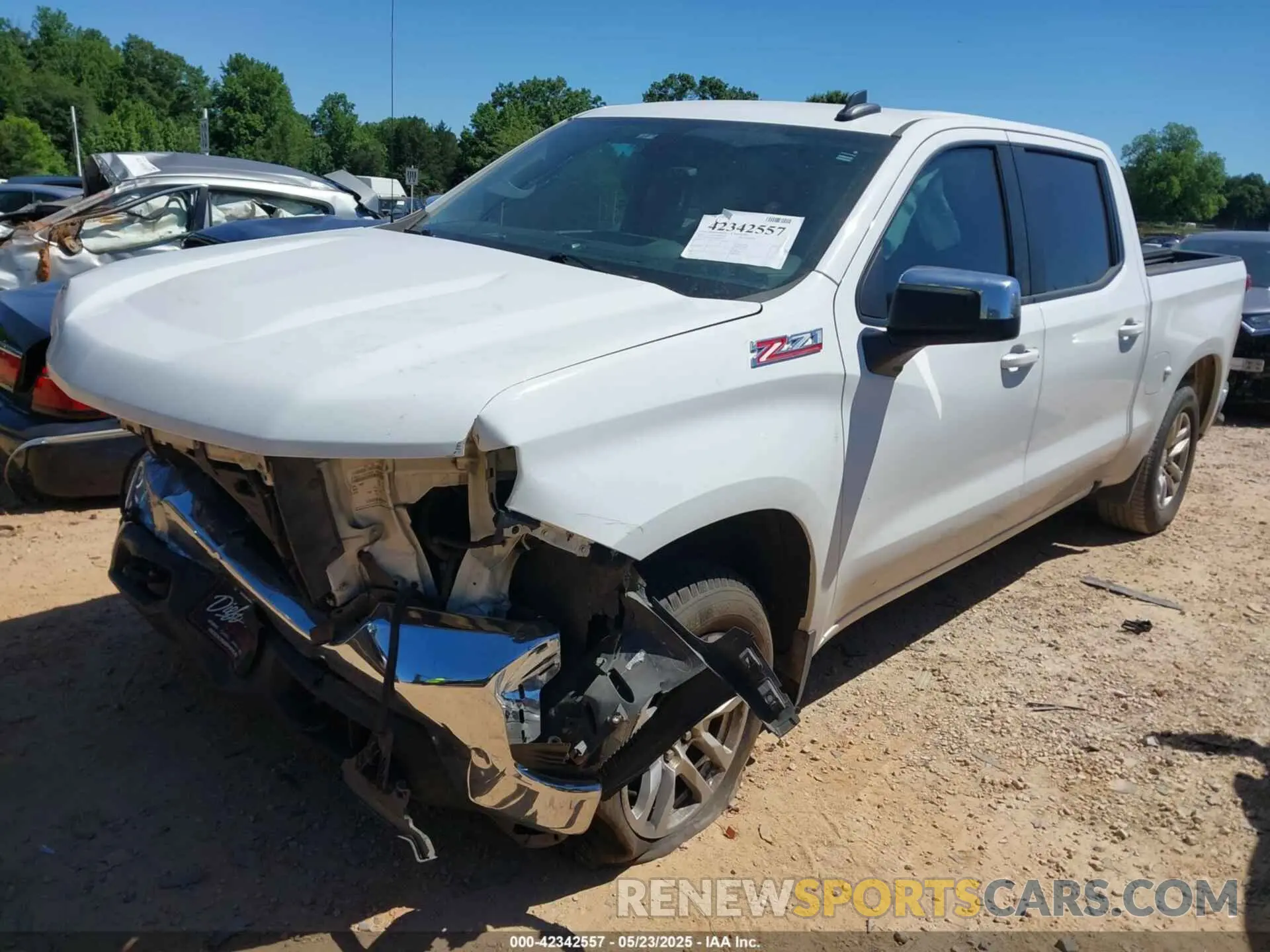 2 Photograph of a damaged car 3GCUYDED2MG226930 CHEVROLET SILVERADO 1500 2021