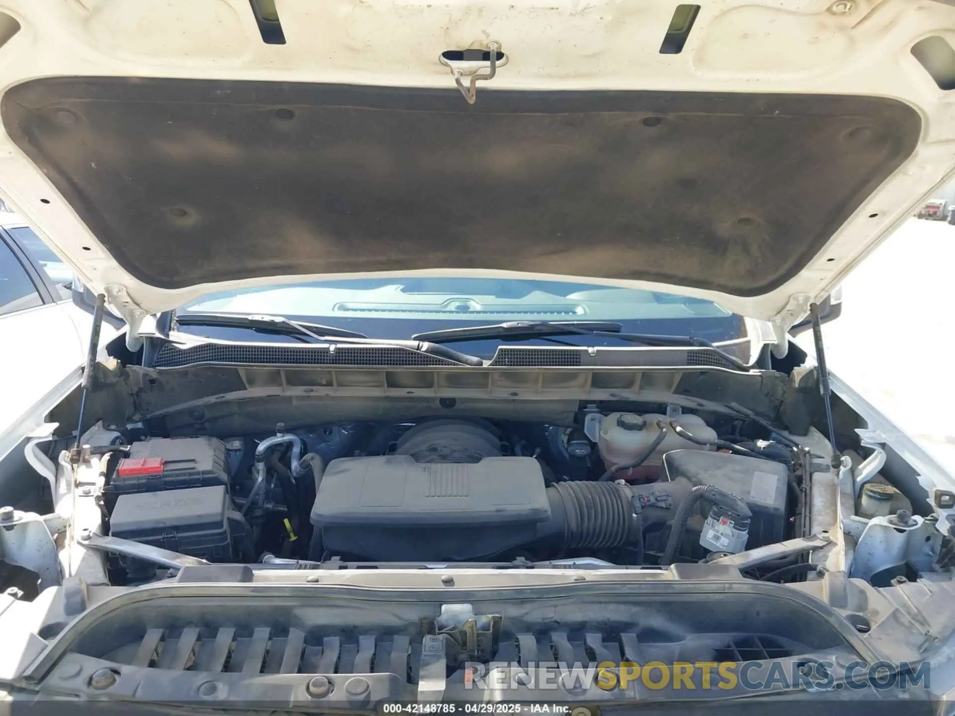10 Photograph of a damaged car 3GCUYDED4MG479988 CHEVROLET SILVERADO 1500 2021