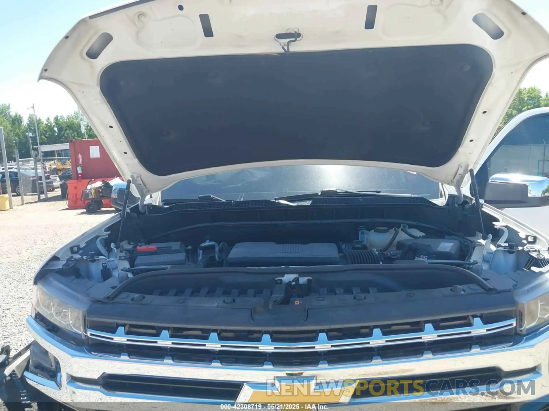10 Photograph of a damaged car 3GCUYDED8MG250682 CHEVROLET SILVERADO 1500 2021