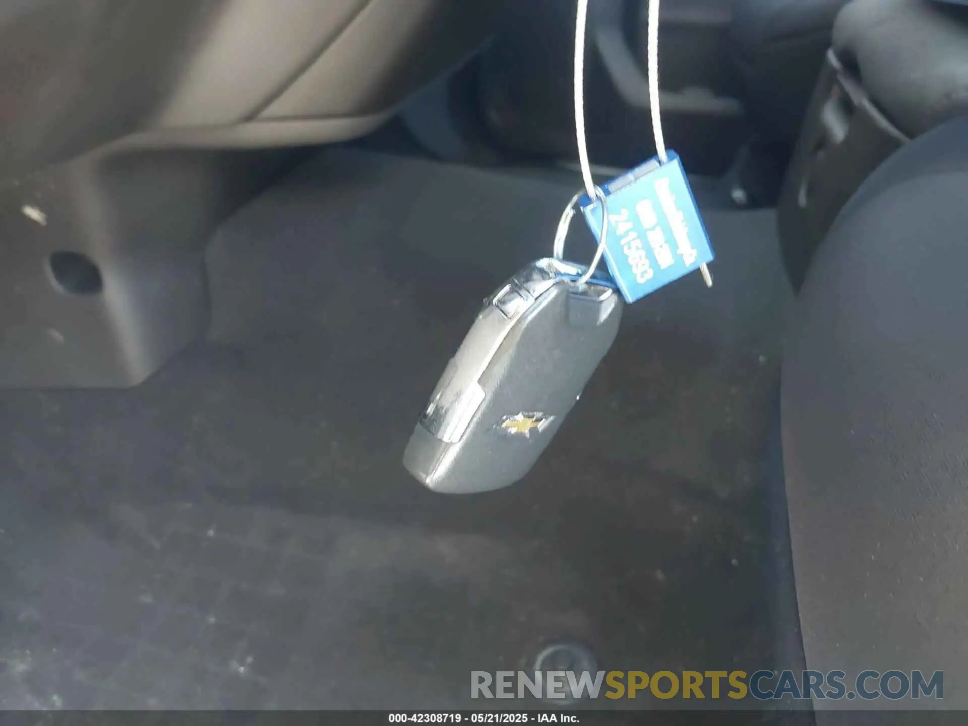 11 Photograph of a damaged car 3GCUYDED8MG250682 CHEVROLET SILVERADO 1500 2021