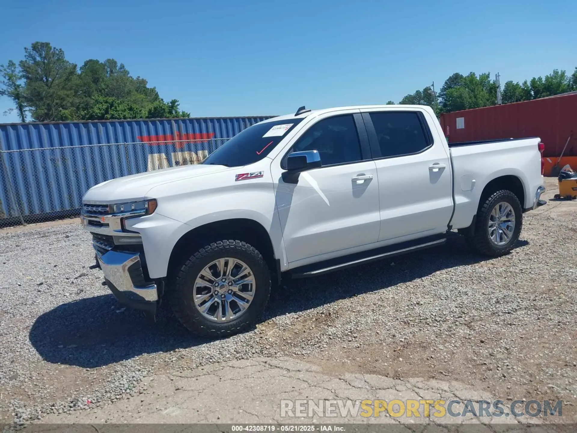 2 Photograph of a damaged car 3GCUYDED8MG250682 CHEVROLET SILVERADO 1500 2021