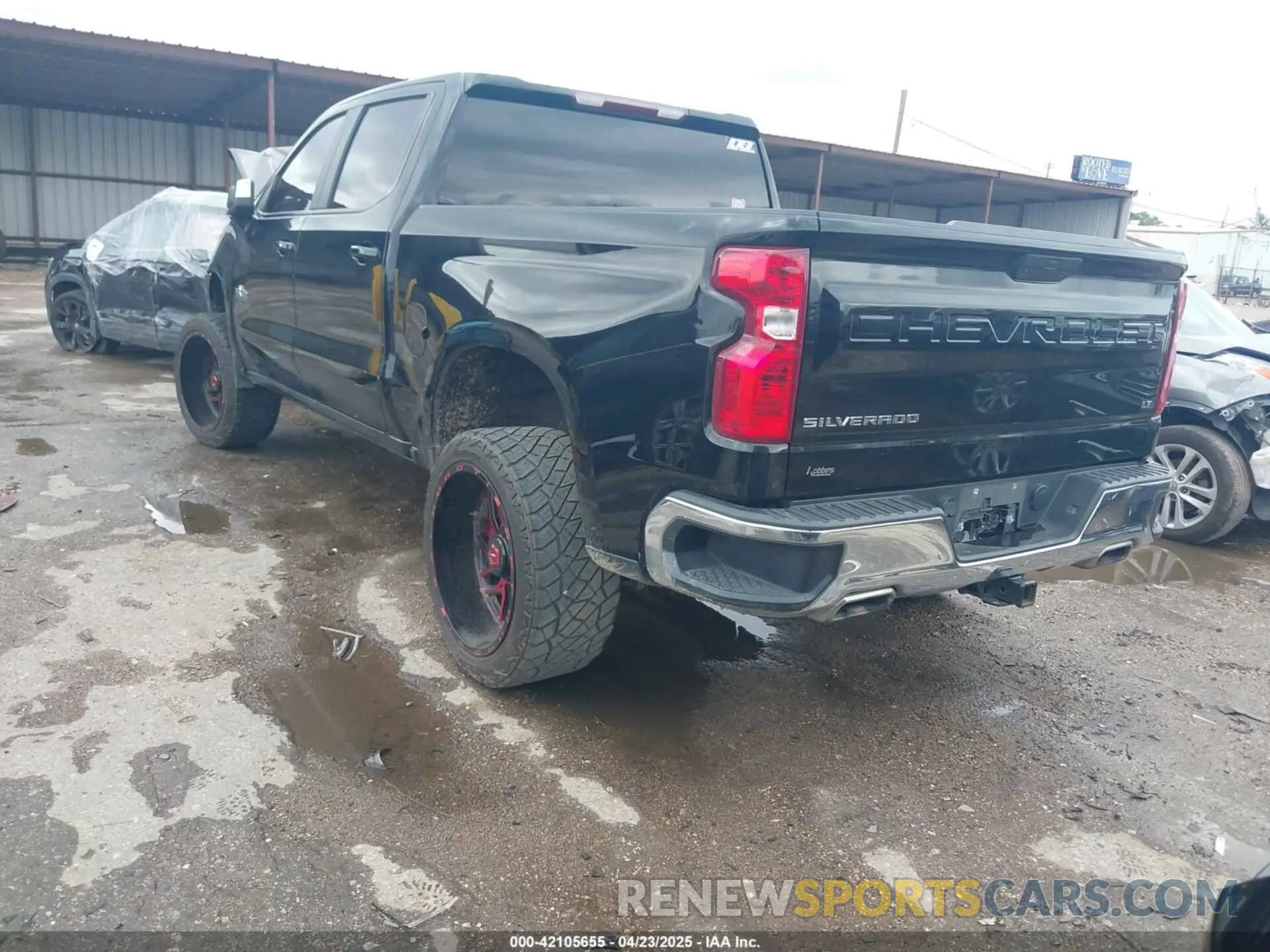 3 Photograph of a damaged car 3GCUYDED8MG441020 CHEVROLET SILVERADO 1500 2021