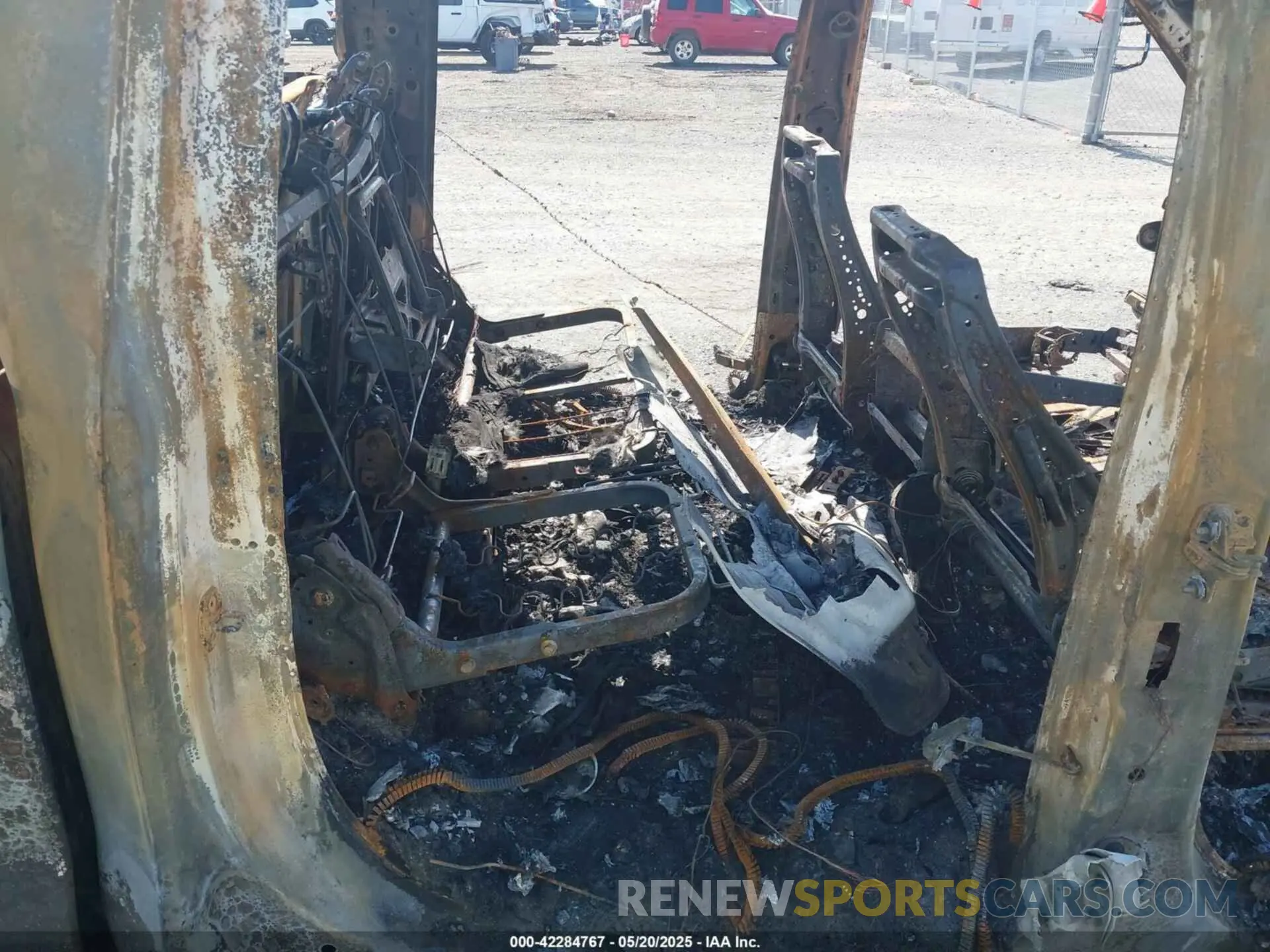 8 Photograph of a damaged car 3GCUYDED9MG172722 CHEVROLET SILVERADO 1500 2021