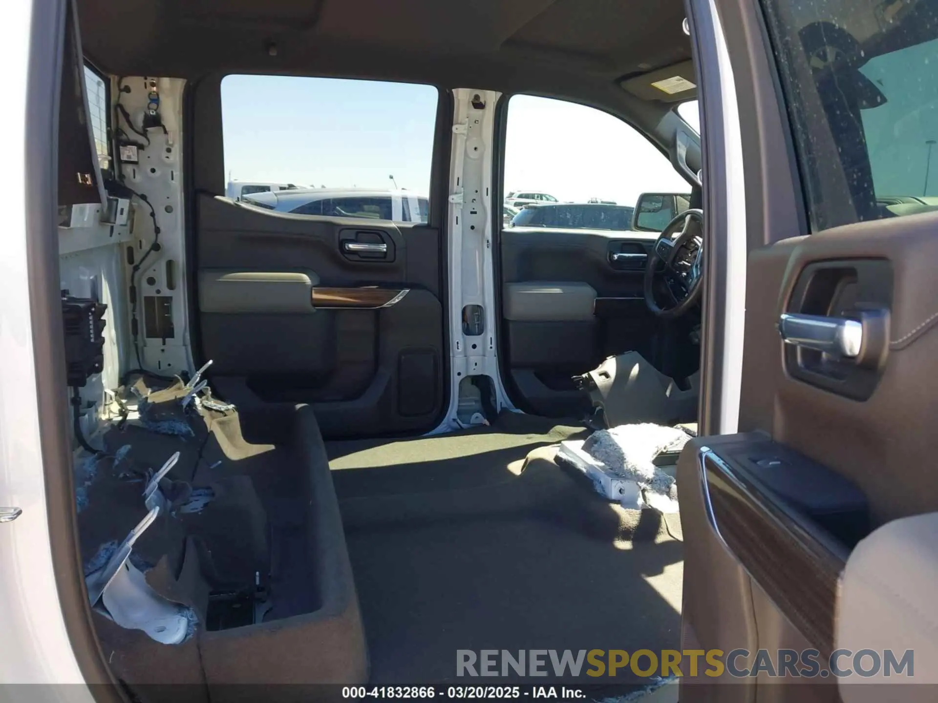 8 Photograph of a damaged car 3GCUYDED9MG439695 CHEVROLET SILVERADO 1500 2021