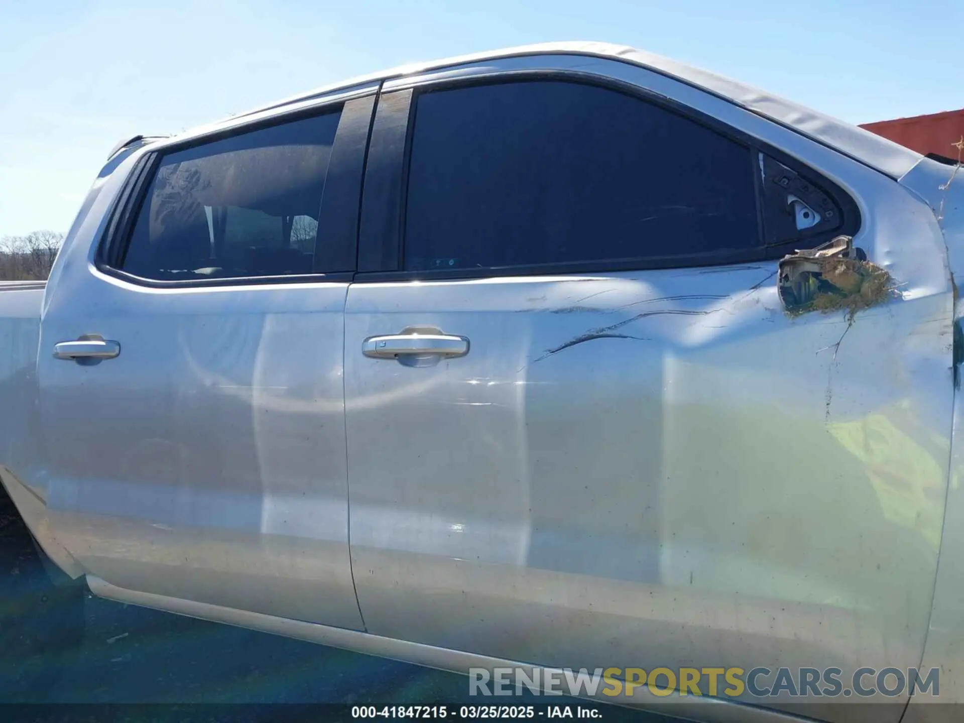 14 Photograph of a damaged car 3GCUYDET0MG321252 CHEVROLET SILVERADO 1500 2021