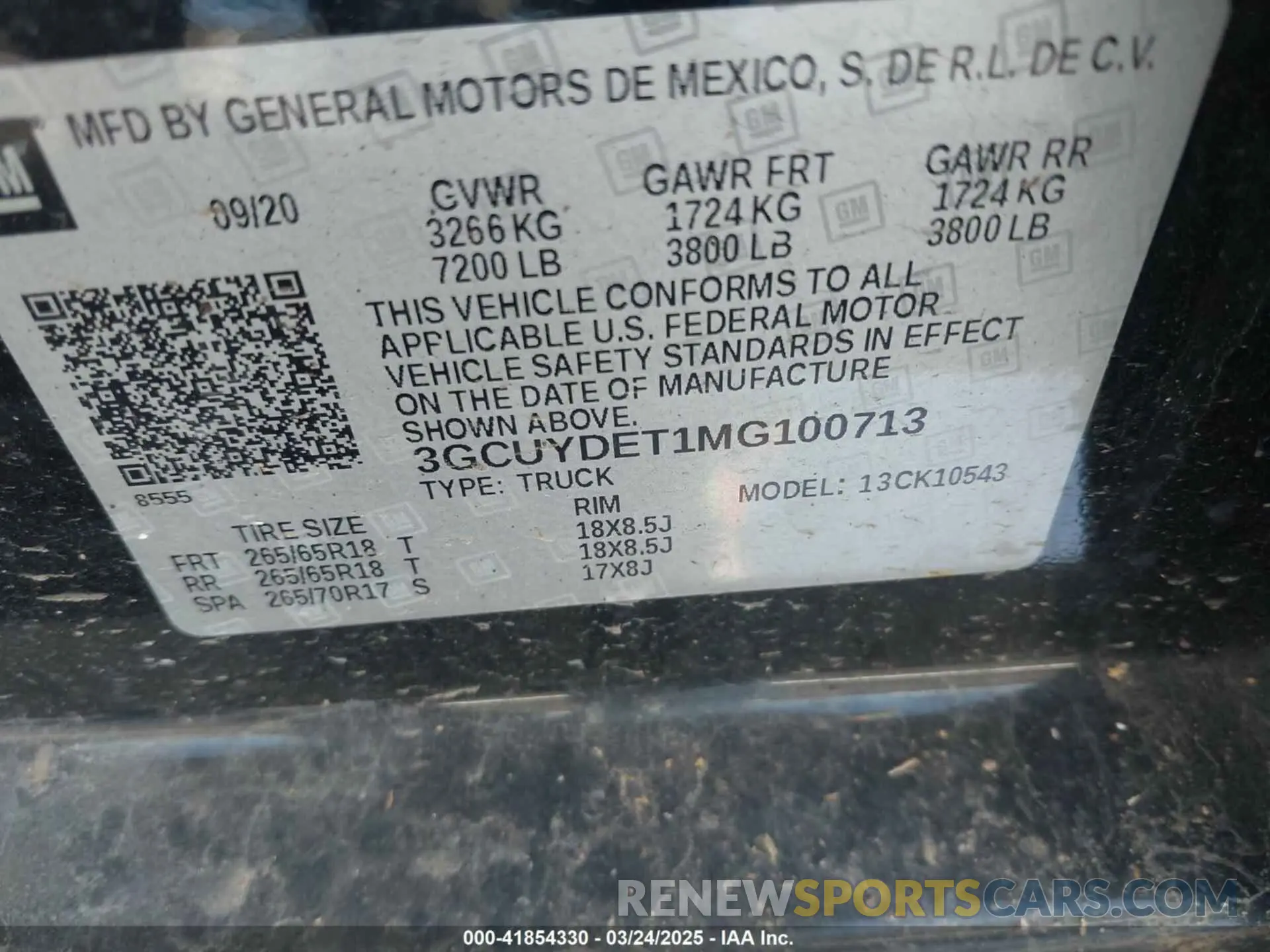 9 Photograph of a damaged car 3GCUYDET1MG100713 CHEVROLET SILVERADO 1500 2021