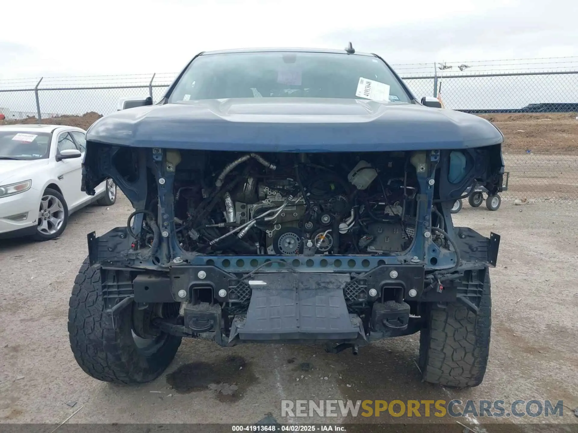 12 Photograph of a damaged car 3GCUYDET9MG190077 CHEVROLET SILVERADO 1500 2021