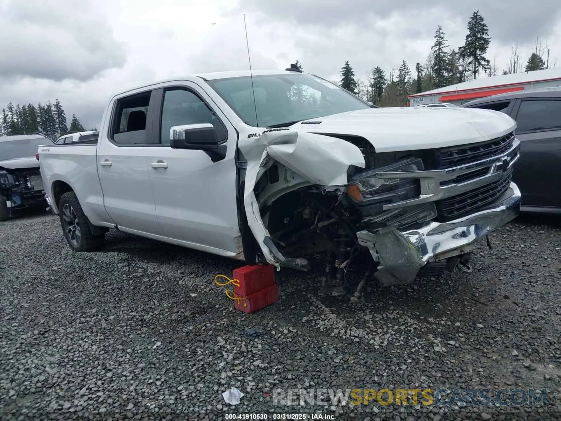 1 Photograph of a damaged car 3GCUYDETXMG307908 CHEVROLET SILVERADO 1500 2021