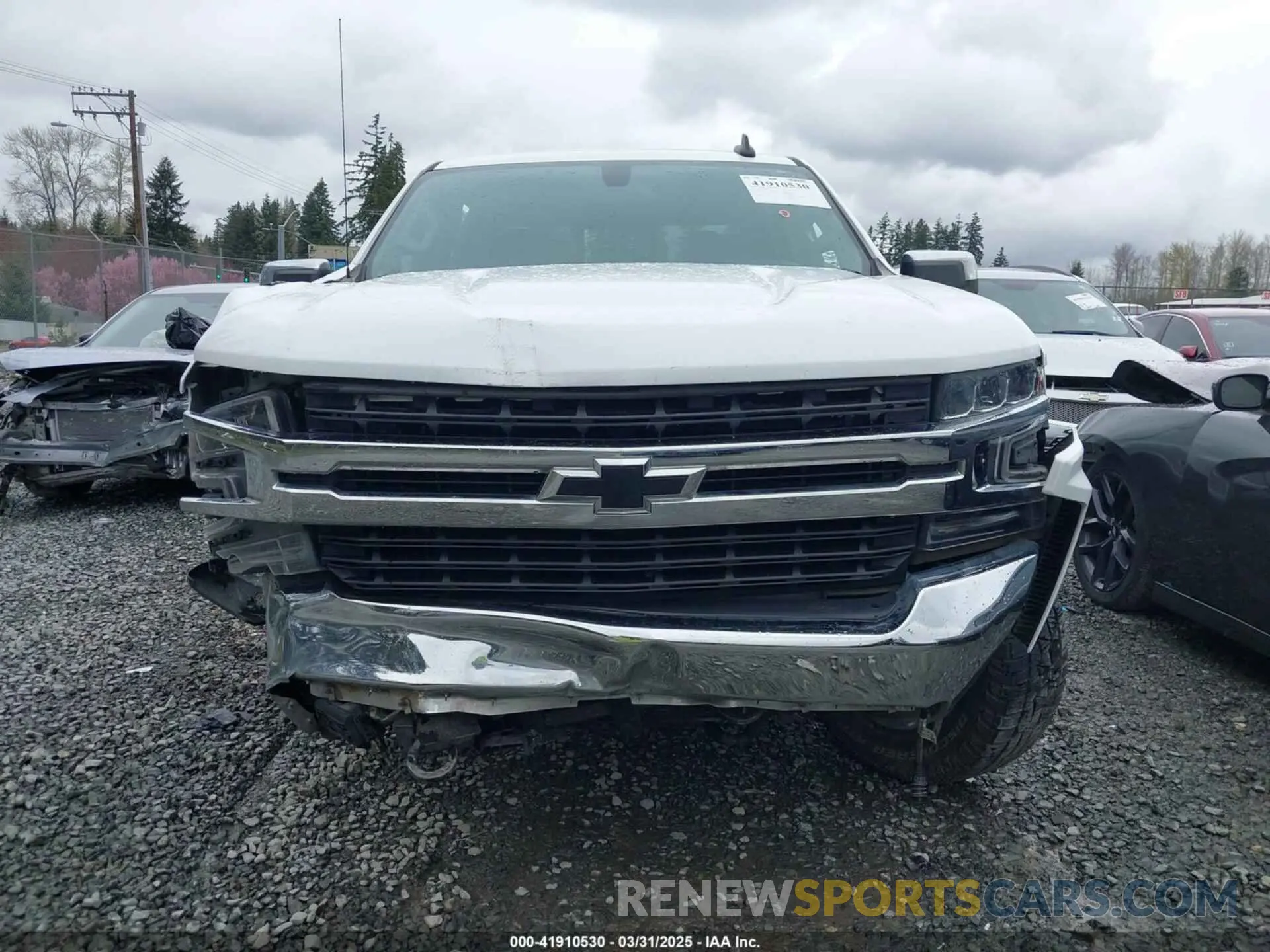 12 Photograph of a damaged car 3GCUYDETXMG307908 CHEVROLET SILVERADO 1500 2021