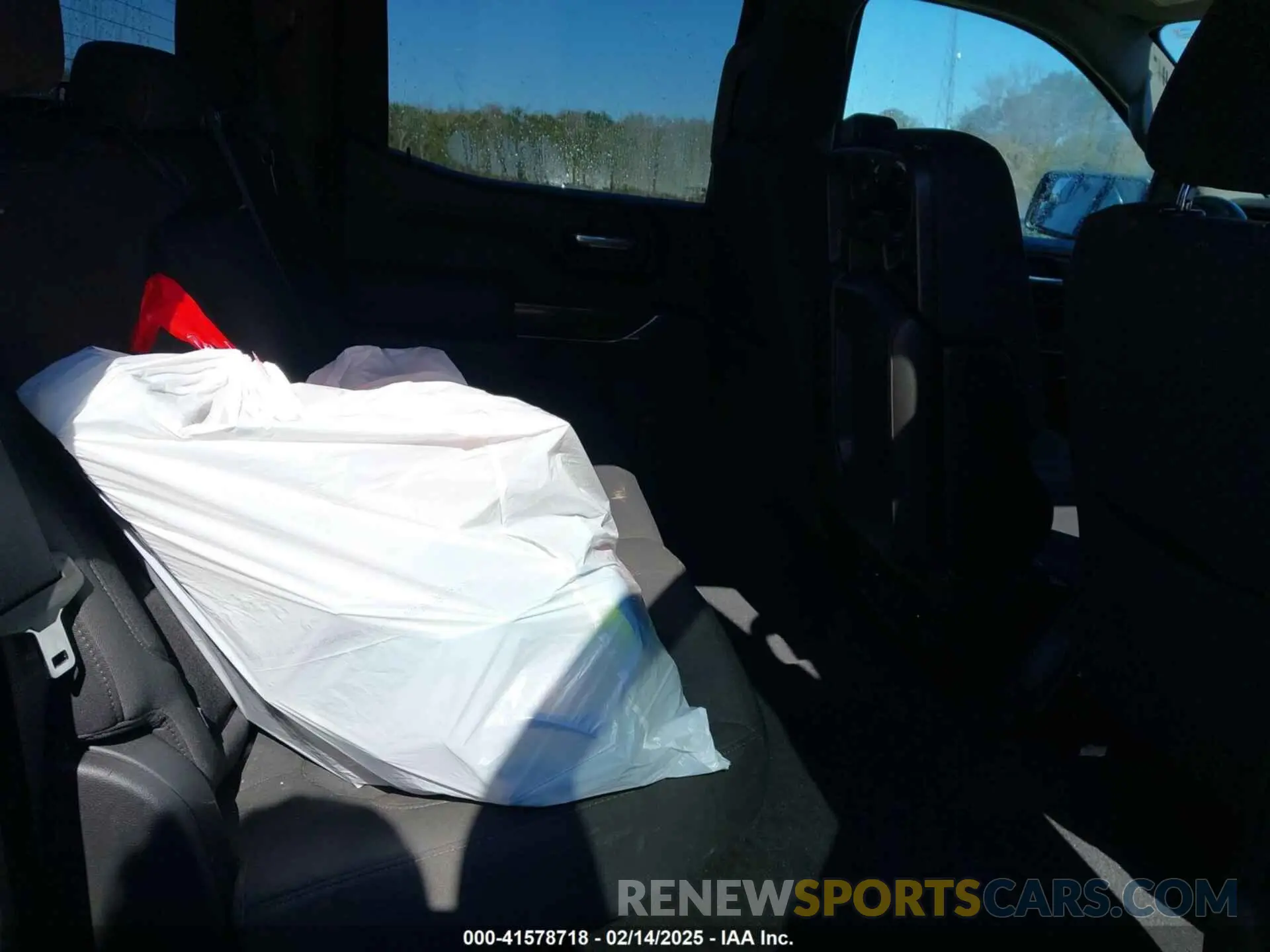 8 Photograph of a damaged car 3GCUYEED0MG336607 CHEVROLET SILVERADO 1500 2021