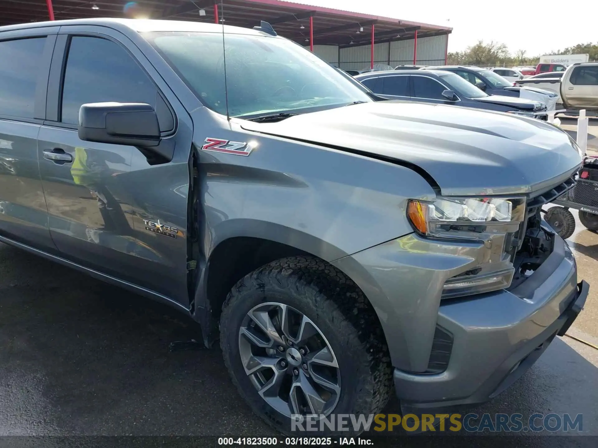 17 Photograph of a damaged car 3GCUYEED1MG310291 CHEVROLET SILVERADO 1500 2021