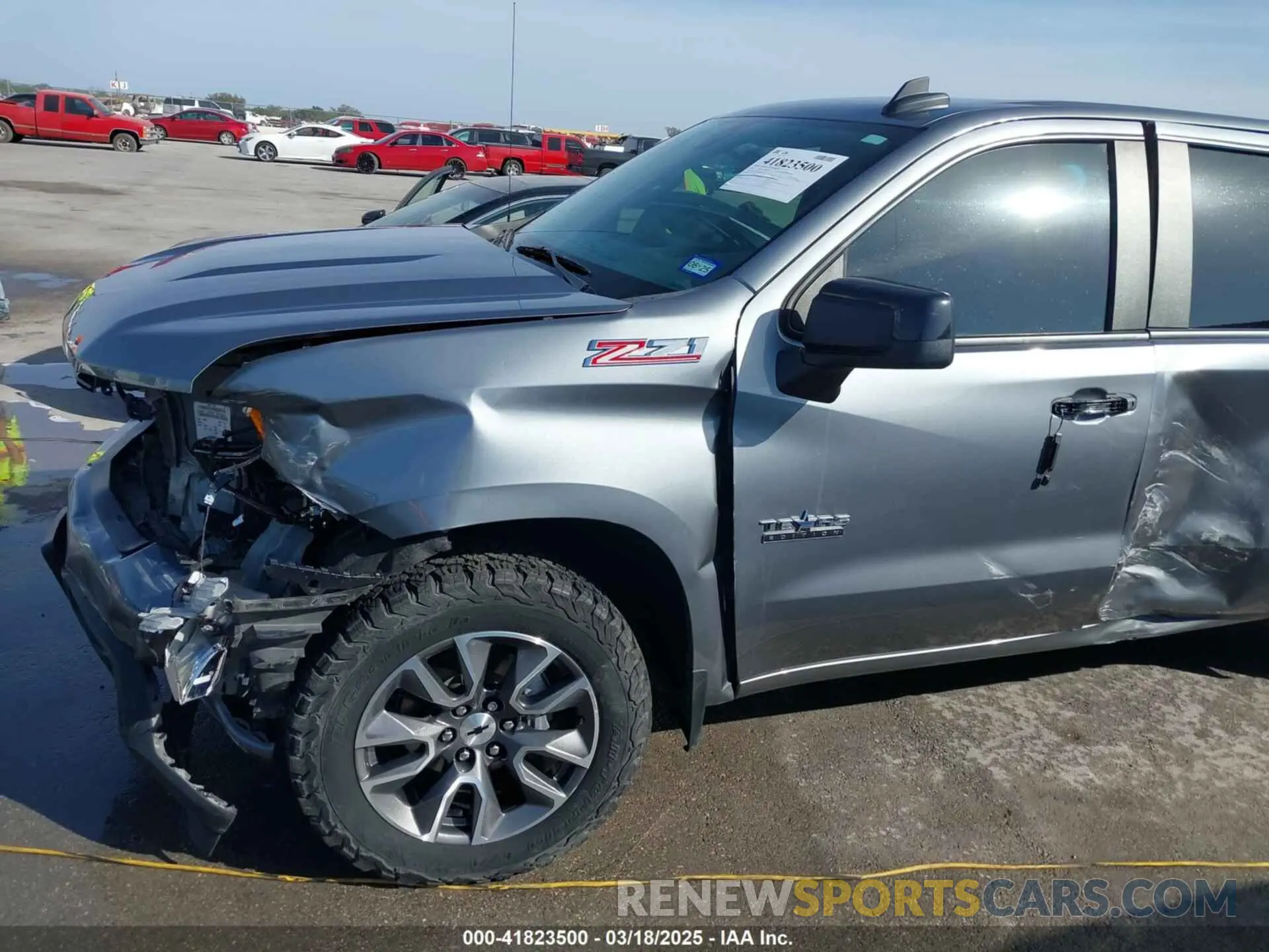 18 Photograph of a damaged car 3GCUYEED1MG310291 CHEVROLET SILVERADO 1500 2021