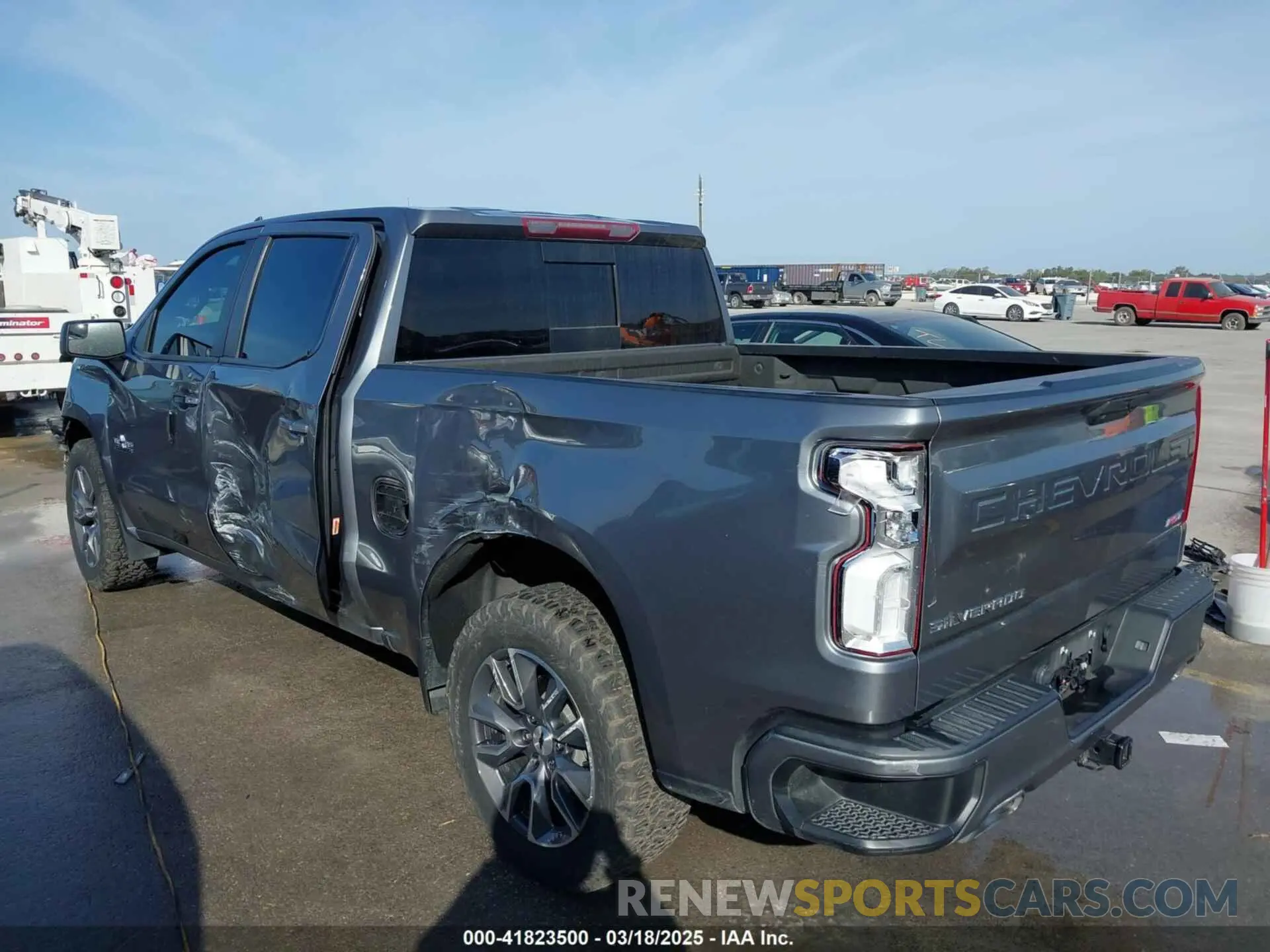 3 Photograph of a damaged car 3GCUYEED1MG310291 CHEVROLET SILVERADO 1500 2021