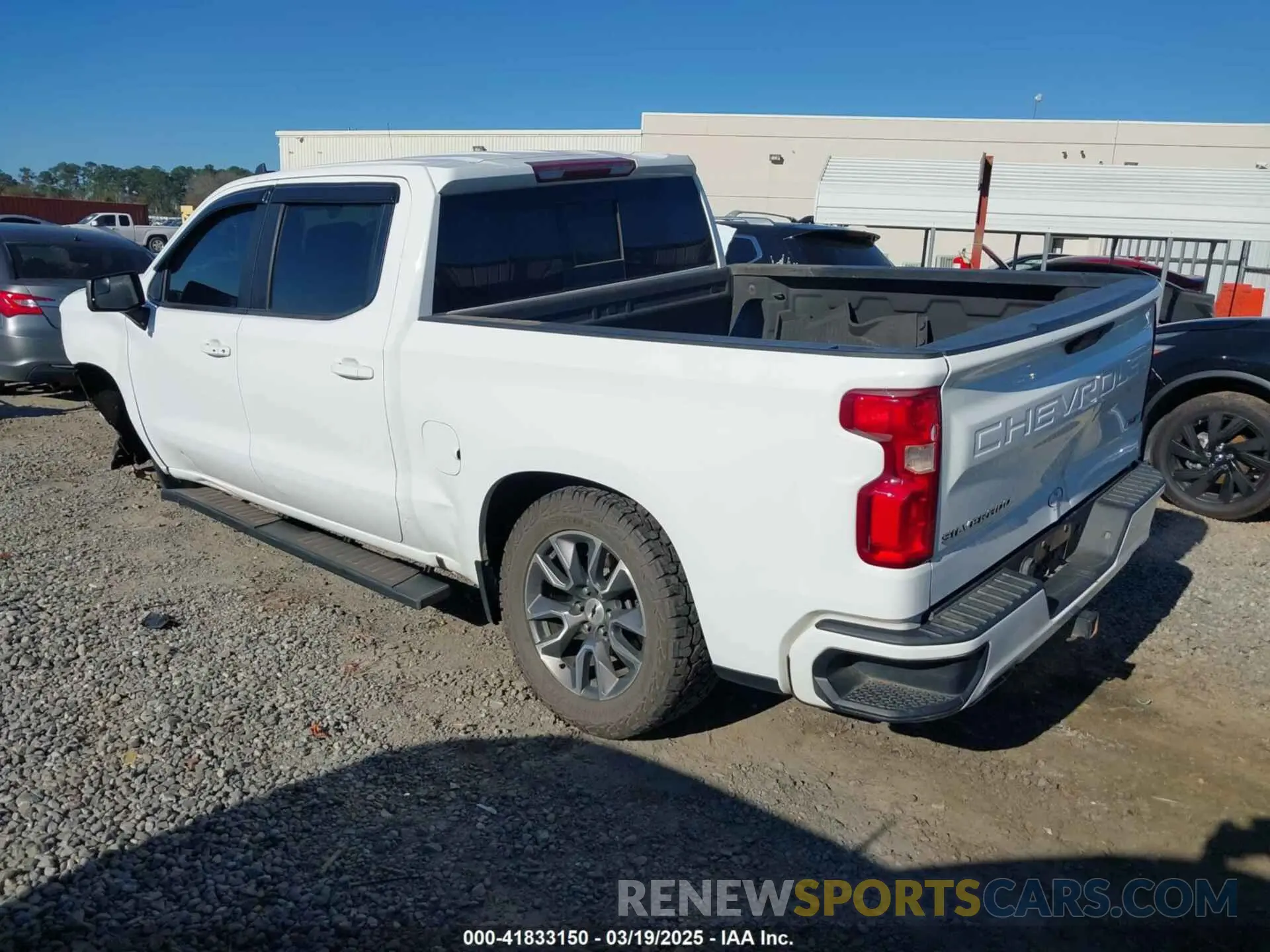 3 Photograph of a damaged car 3GCUYEED2MG249808 CHEVROLET SILVERADO 1500 2021