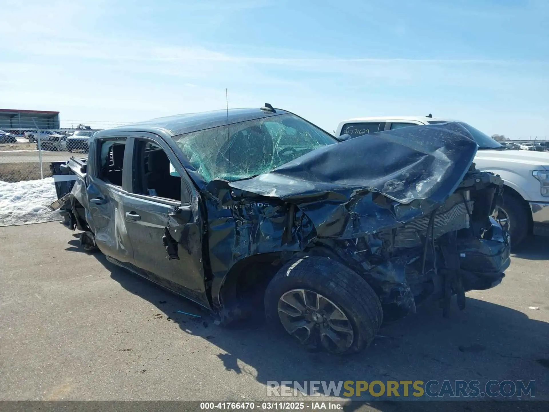 1 Photograph of a damaged car 3GCUYEED3MG159258 CHEVROLET SILVERADO 1500 2021