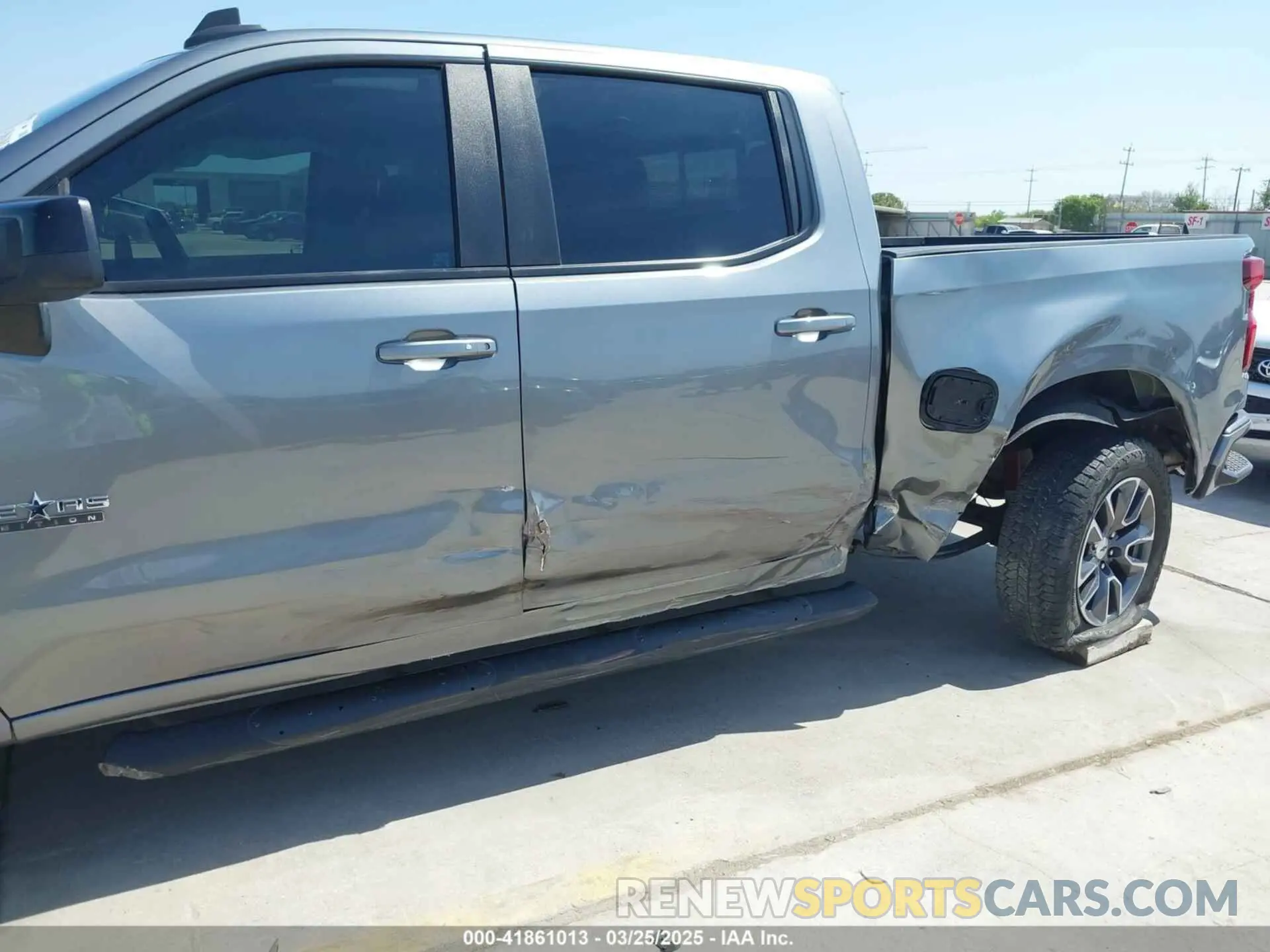 6 Photograph of a damaged car 3GCUYEED4MG350199 CHEVROLET SILVERADO 1500 2021