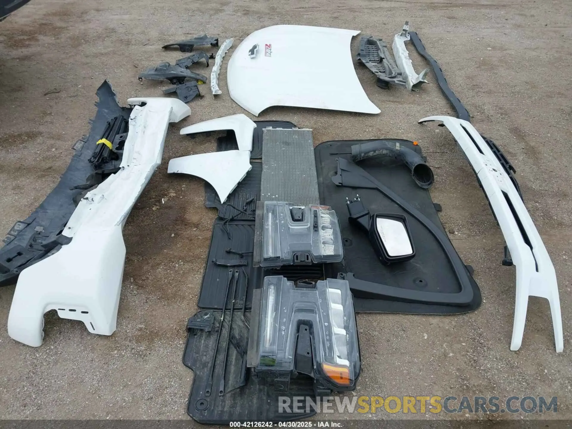 20 Photograph of a damaged car 3GCUYEEDXMG229600 CHEVROLET SILVERADO 1500 2021