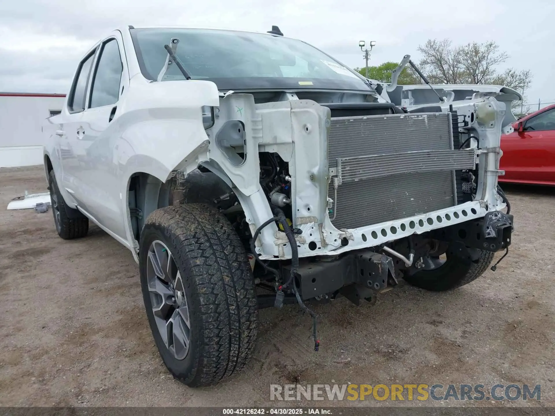 6 Photograph of a damaged car 3GCUYEEDXMG229600 CHEVROLET SILVERADO 1500 2021