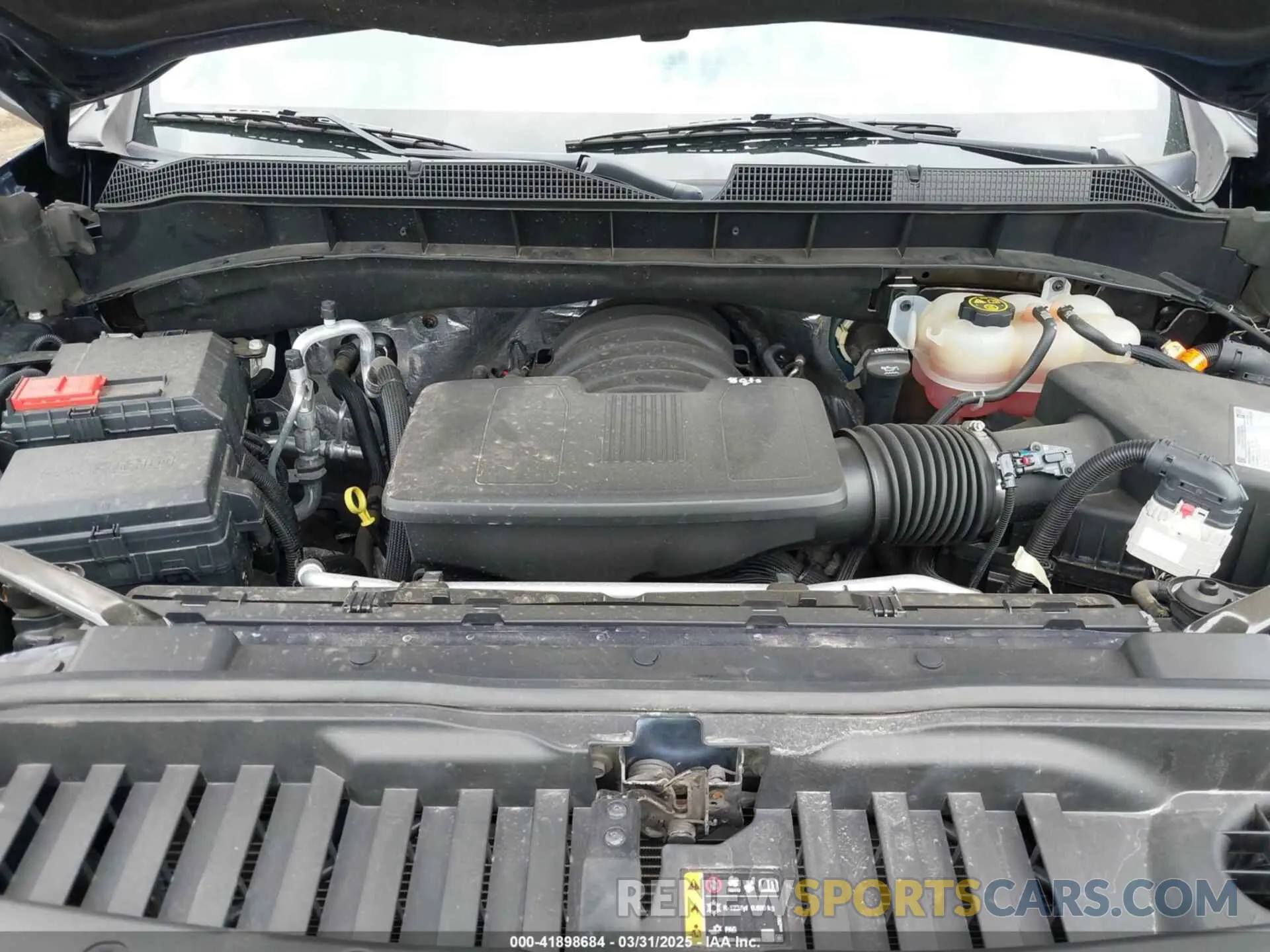 10 Photograph of a damaged car 3GCUYEEDXMG322939 CHEVROLET SILVERADO 1500 2021