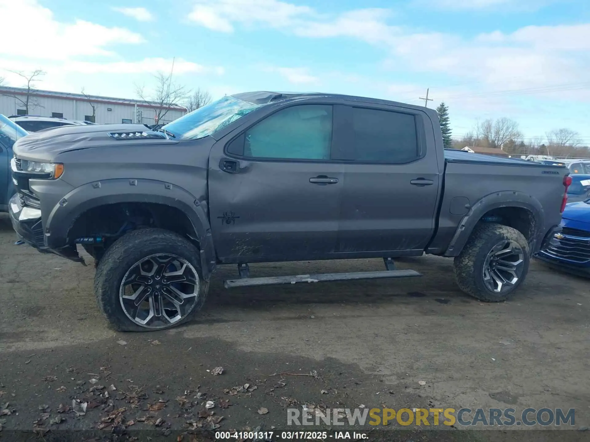 14 Photograph of a damaged car 3GCUYEEL1MG125973 CHEVROLET SILVERADO 1500 2021