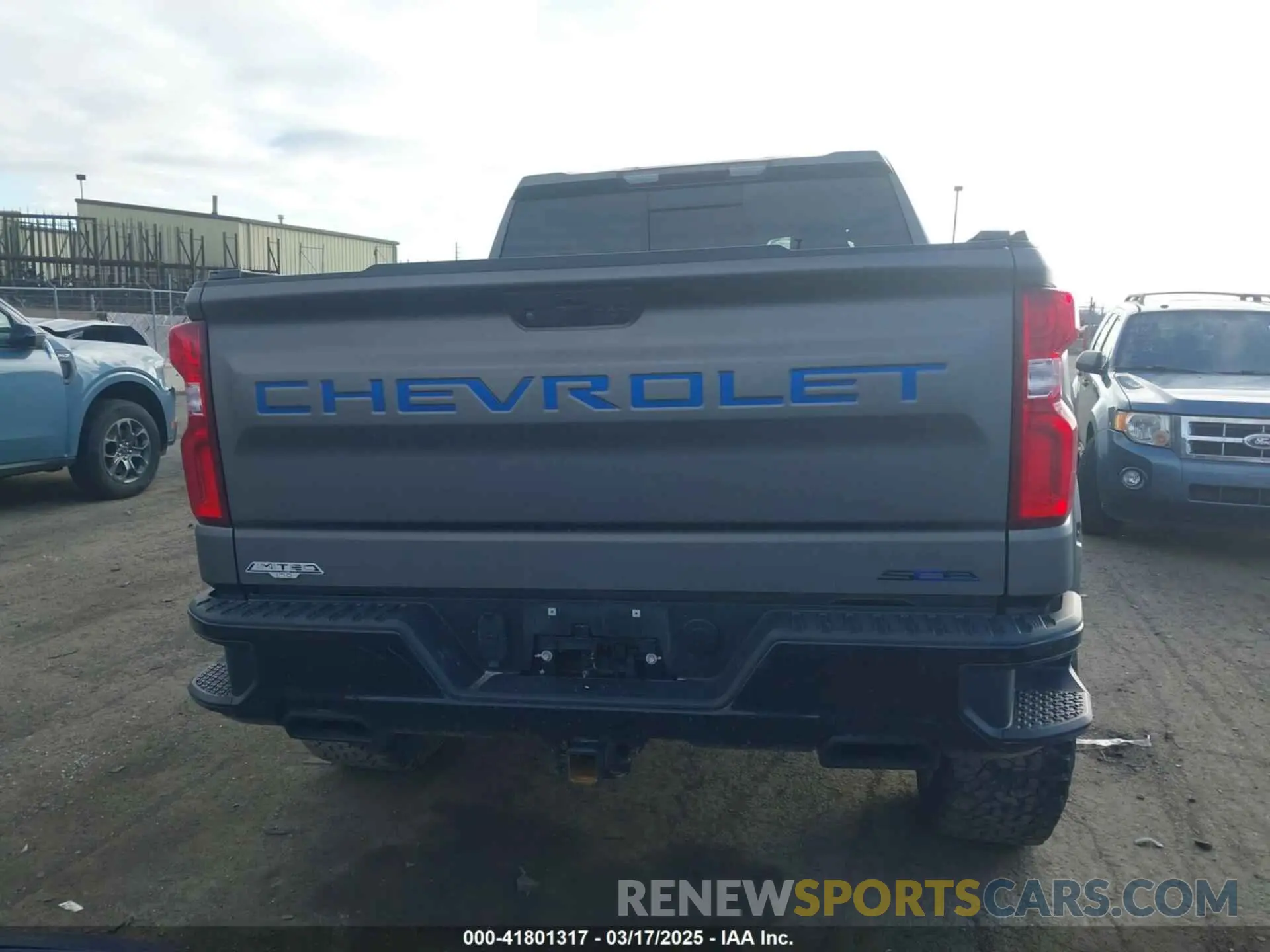 16 Photograph of a damaged car 3GCUYEEL1MG125973 CHEVROLET SILVERADO 1500 2021