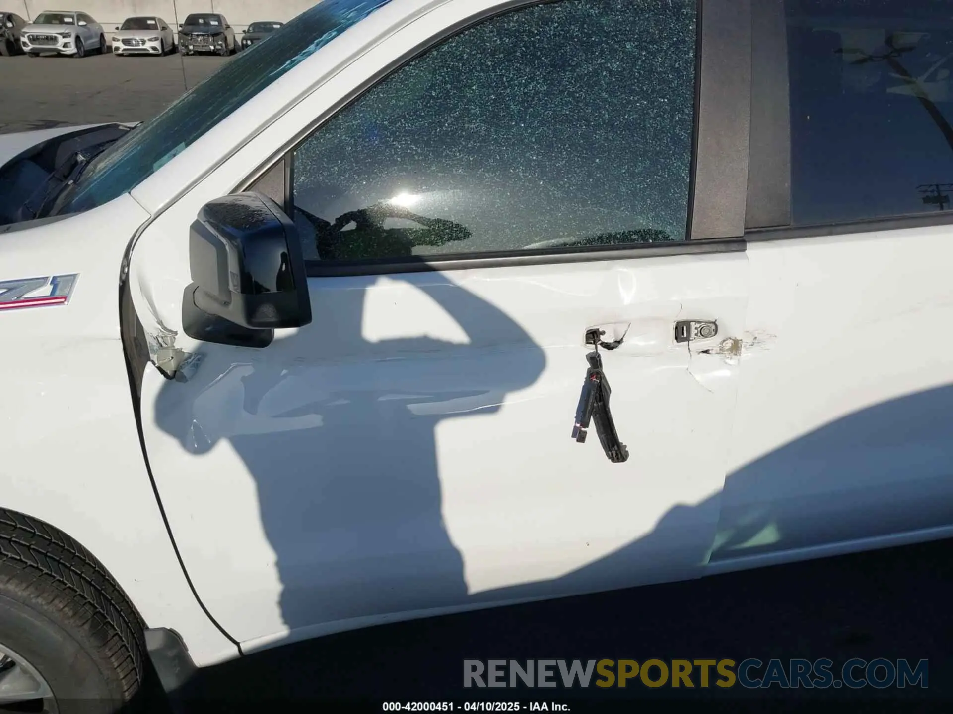 6 Photograph of a damaged car 3GCUYEET6MG194383 CHEVROLET SILVERADO 1500 2021