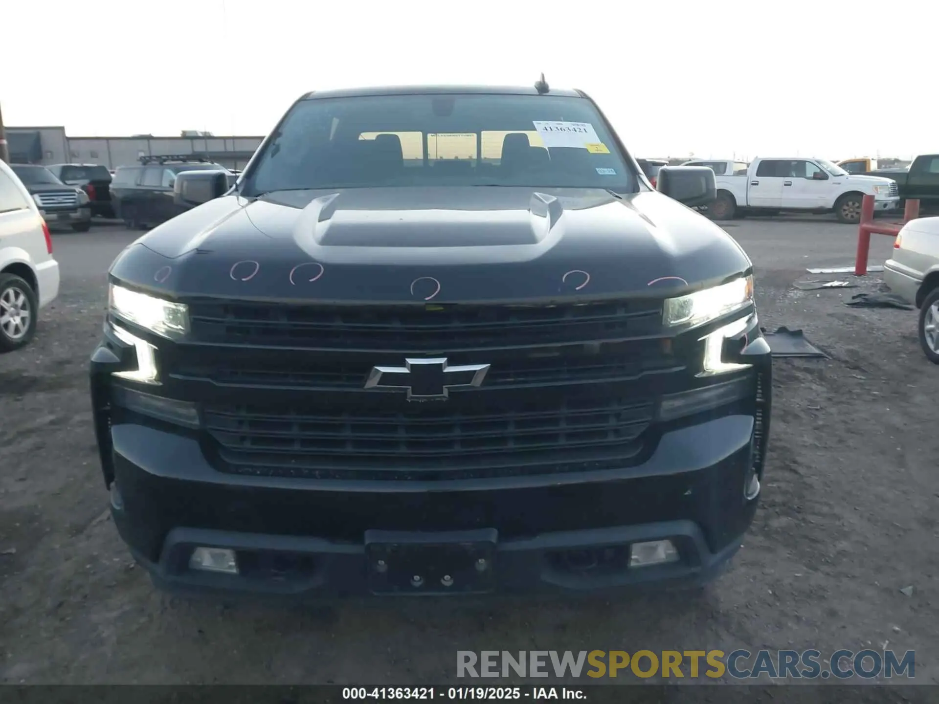 13 Photograph of a damaged car 3GCUYEET7MG193386 CHEVROLET SILVERADO 1500 2021