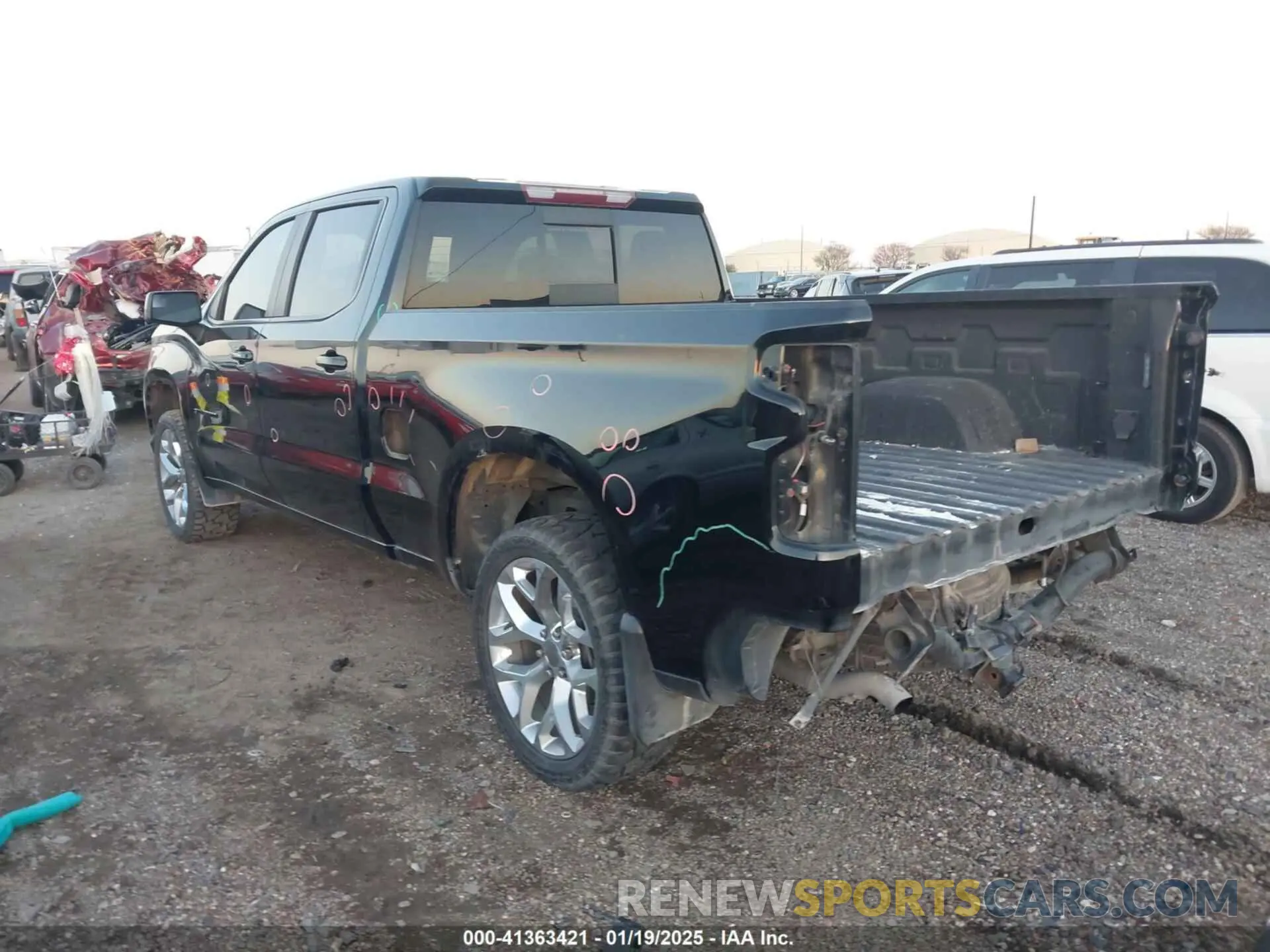 3 Photograph of a damaged car 3GCUYEET7MG193386 CHEVROLET SILVERADO 1500 2021