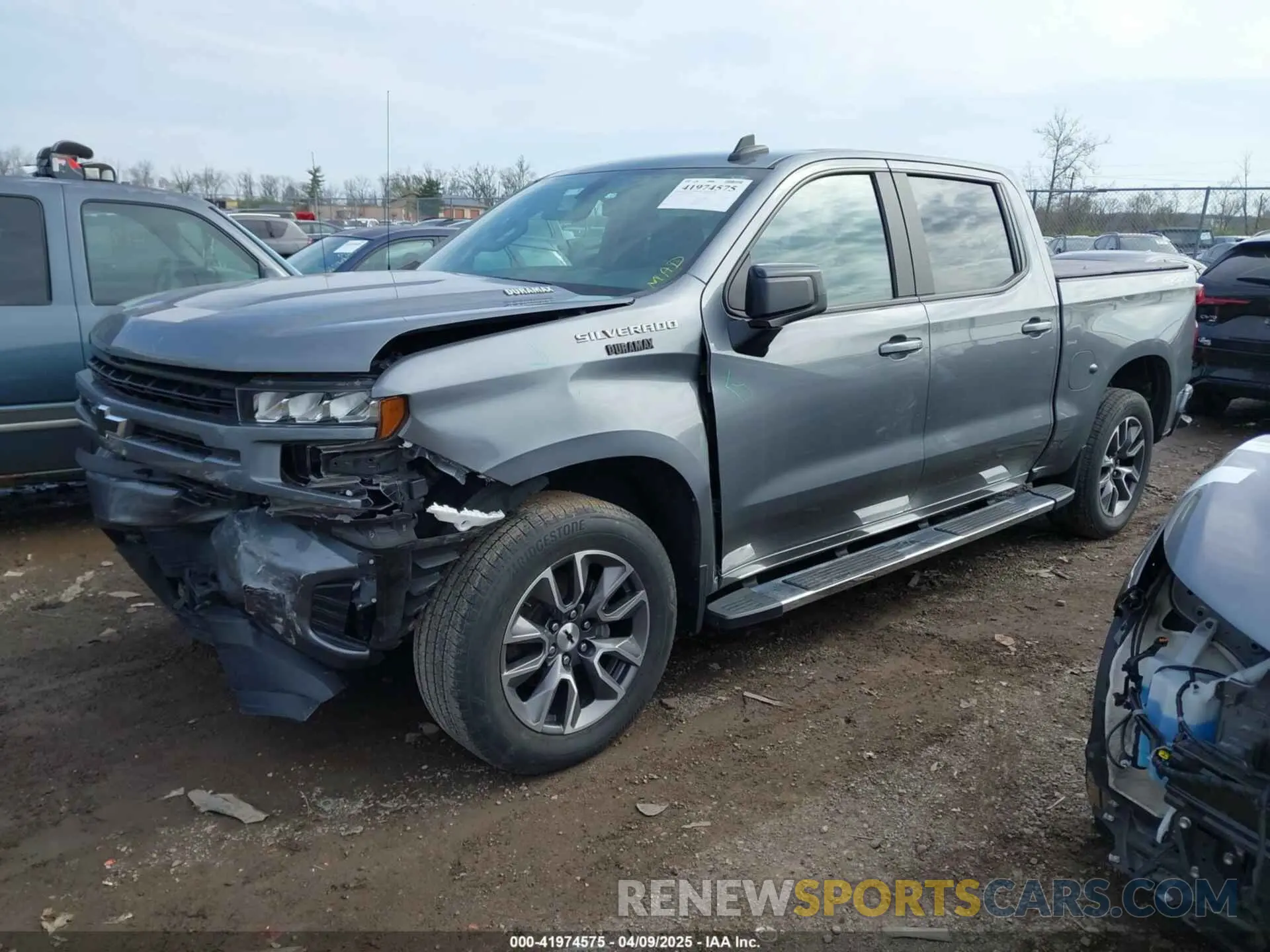 2 Photograph of a damaged car 3GCUYEET9MG373386 CHEVROLET SILVERADO 1500 2021