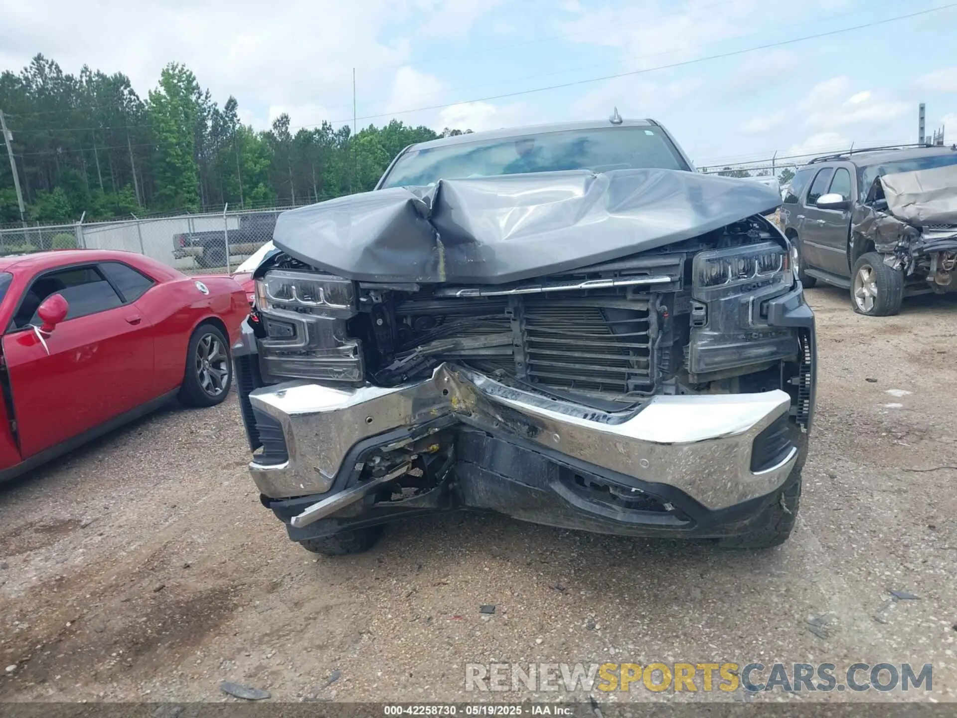 12 Photograph of a damaged car 3GCUYGED2MG120222 CHEVROLET SILVERADO 1500 2021