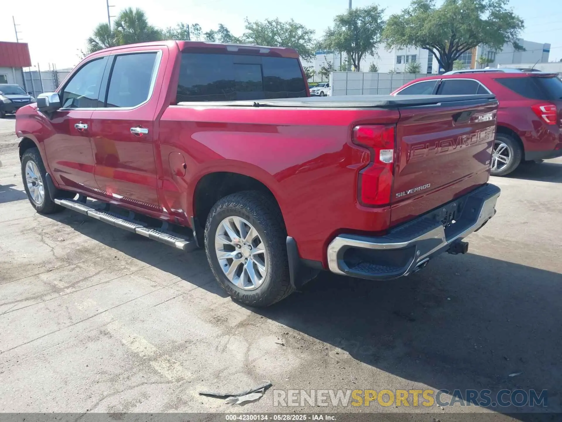 3 Photograph of a damaged car 3GCUYGED5MG222646 CHEVROLET SILVERADO 1500 2021