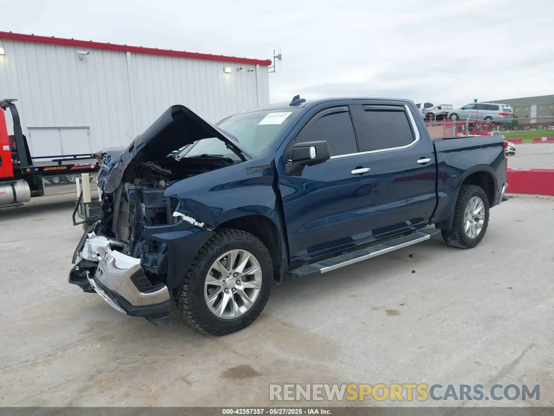 2 Photograph of a damaged car 3GCUYGED6MG430552 CHEVROLET SILVERADO 1500 2021