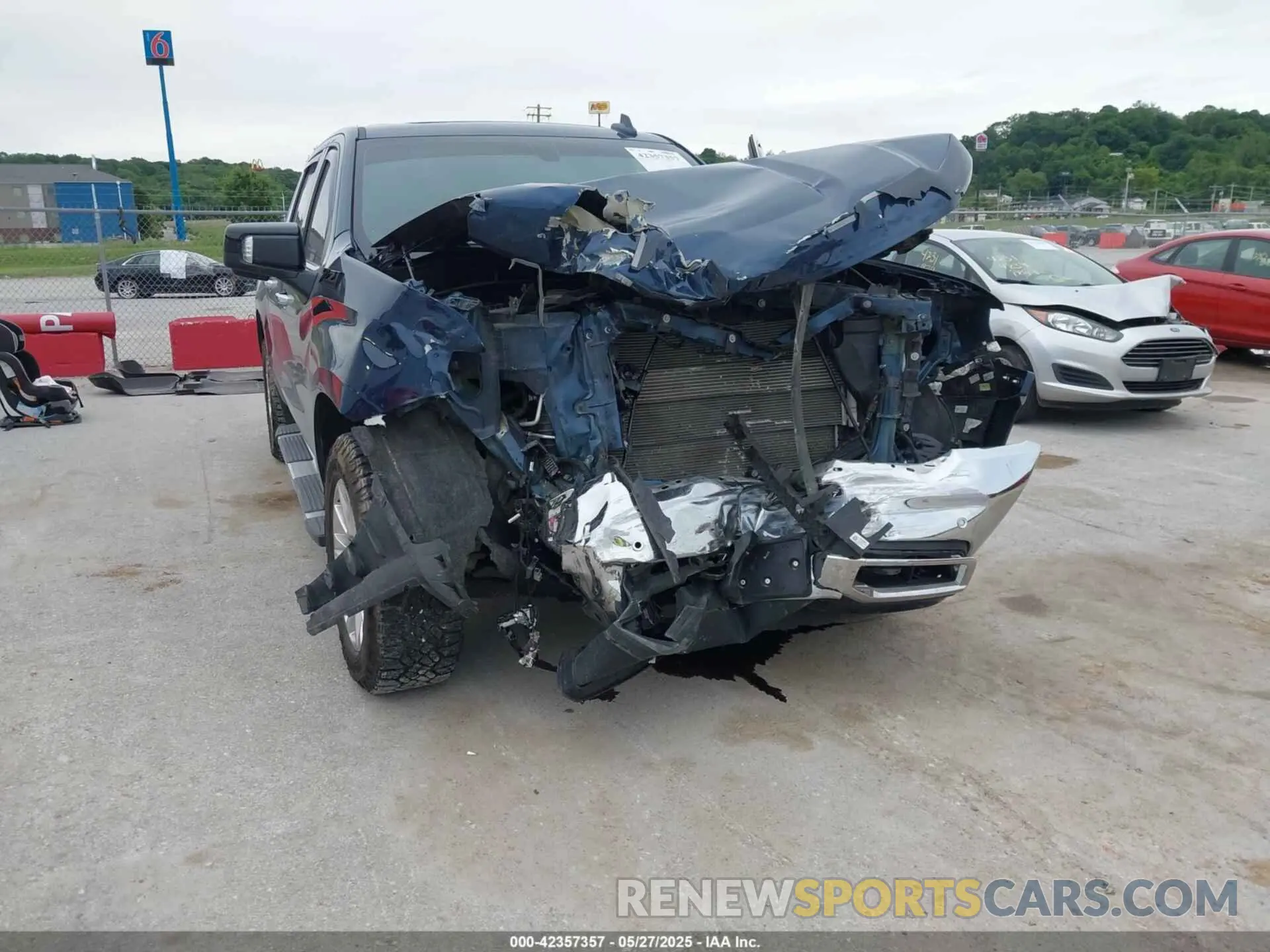 6 Photograph of a damaged car 3GCUYGED6MG430552 CHEVROLET SILVERADO 1500 2021