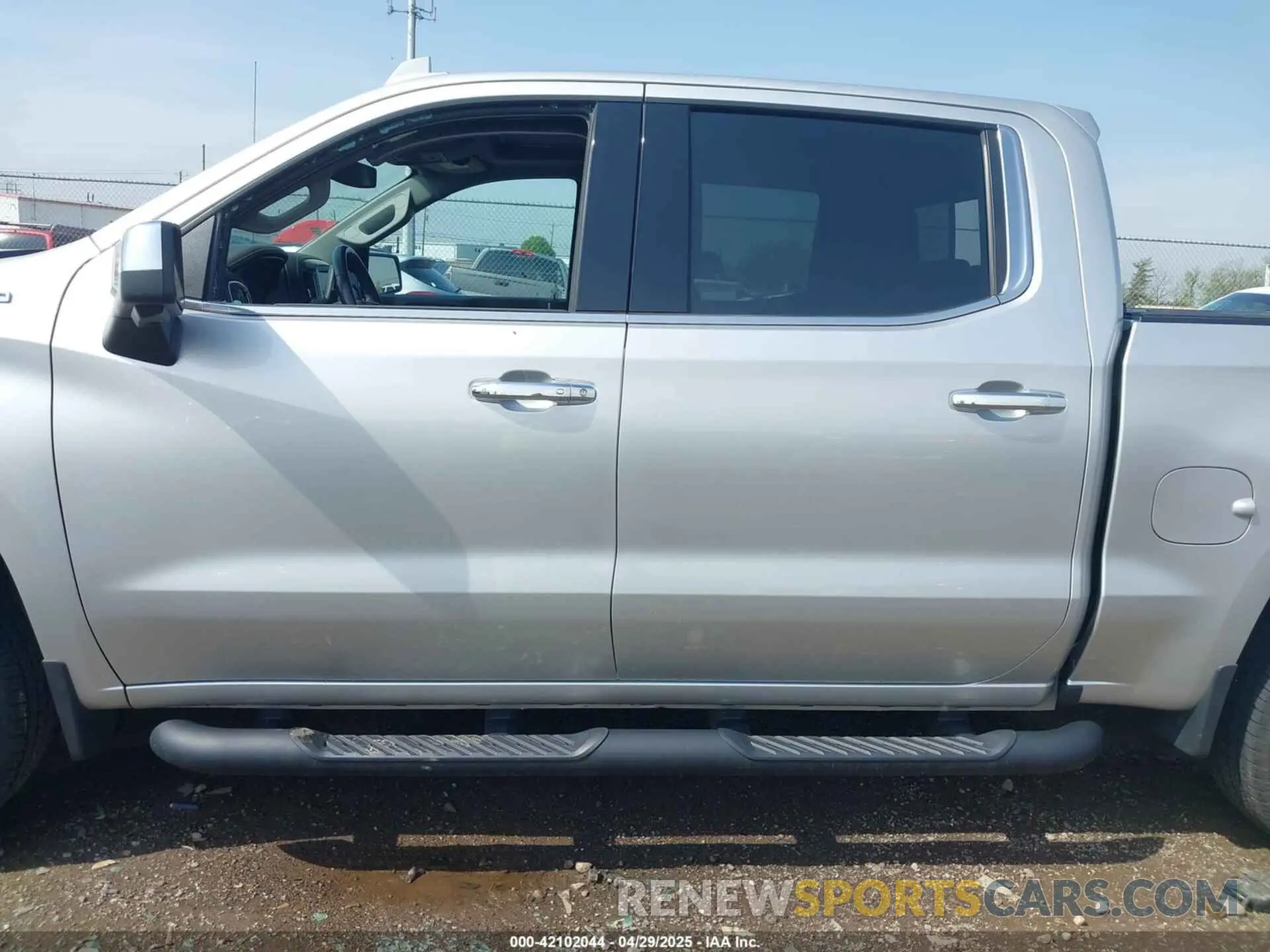 13 Photograph of a damaged car 3GCUYGED6MG474356 CHEVROLET SILVERADO 1500 2021