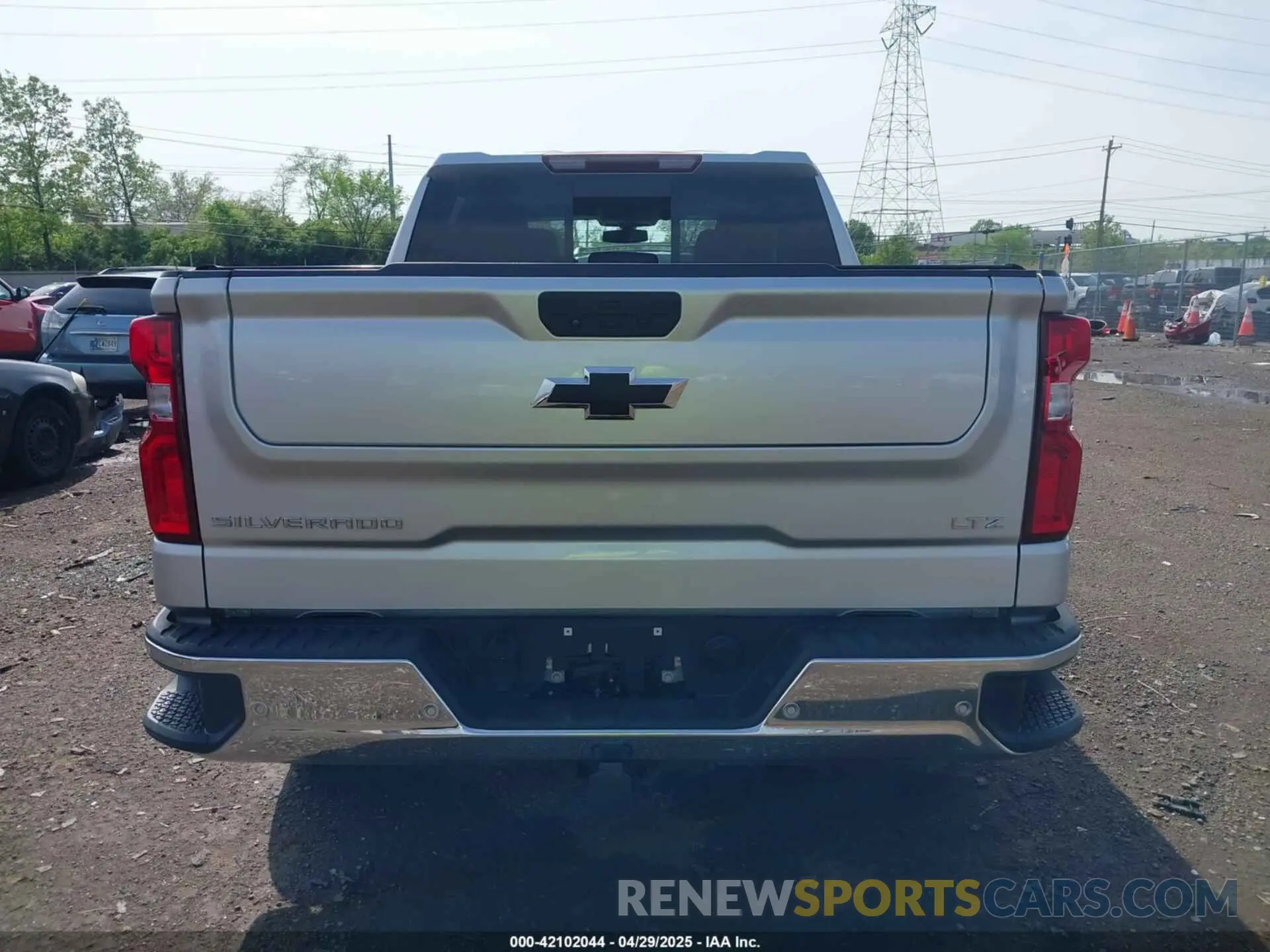 15 Photograph of a damaged car 3GCUYGED6MG474356 CHEVROLET SILVERADO 1500 2021
