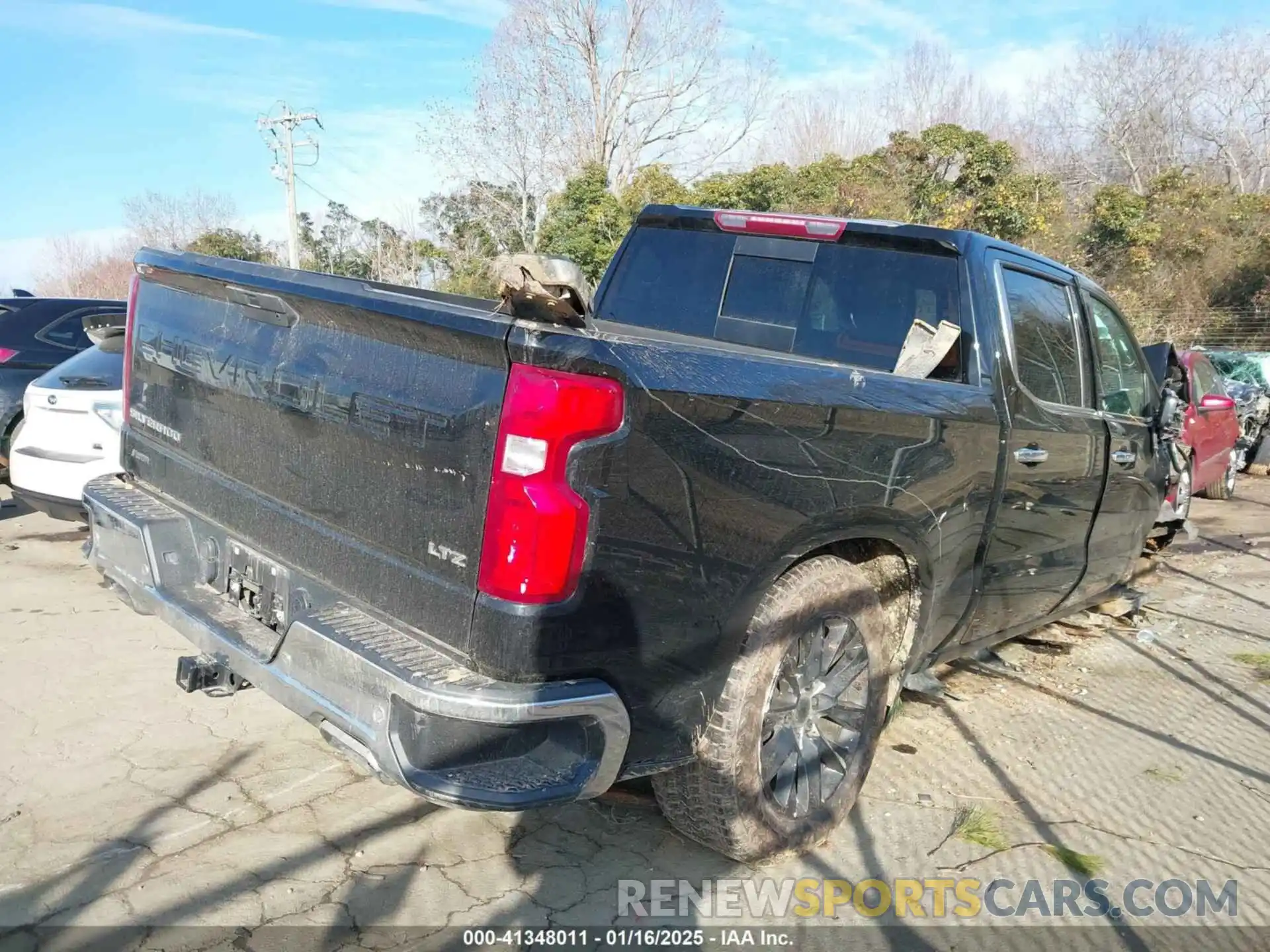 4 Photograph of a damaged car 3GCUYGED7MG223894 CHEVROLET SILVERADO 1500 2021