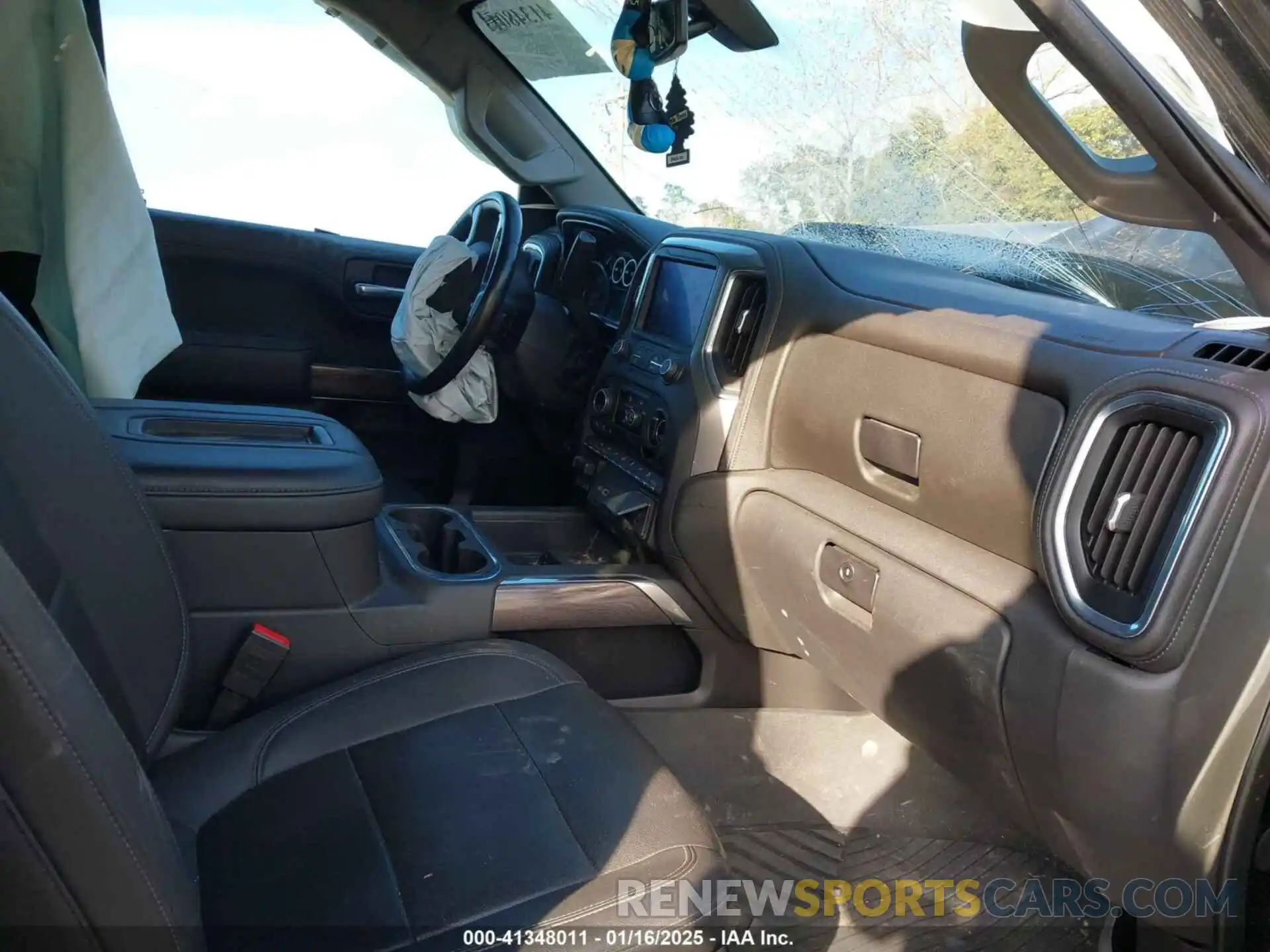 5 Photograph of a damaged car 3GCUYGED7MG223894 CHEVROLET SILVERADO 1500 2021