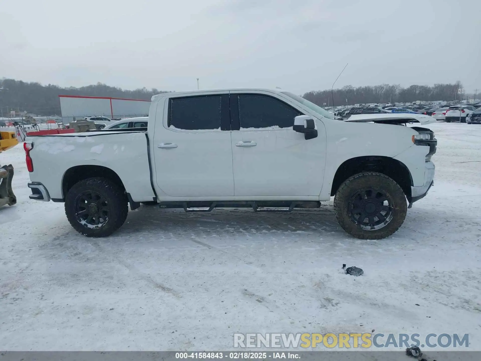 13 Photograph of a damaged car 3GCUYGEL3MG135254 CHEVROLET SILVERADO 1500 2021