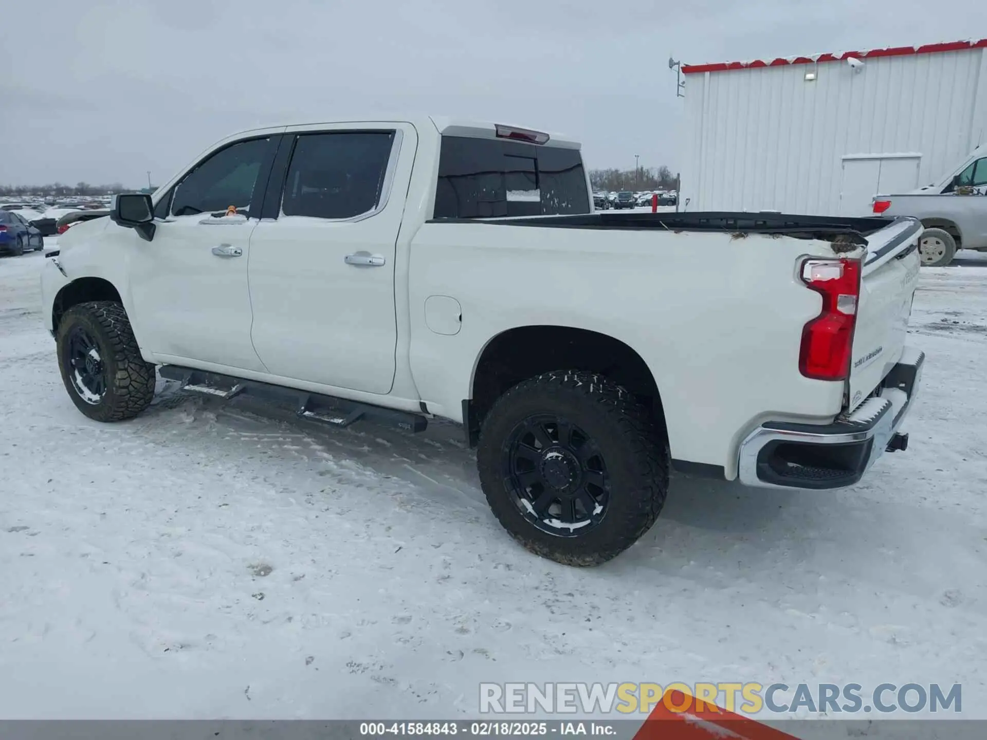 3 Photograph of a damaged car 3GCUYGEL3MG135254 CHEVROLET SILVERADO 1500 2021