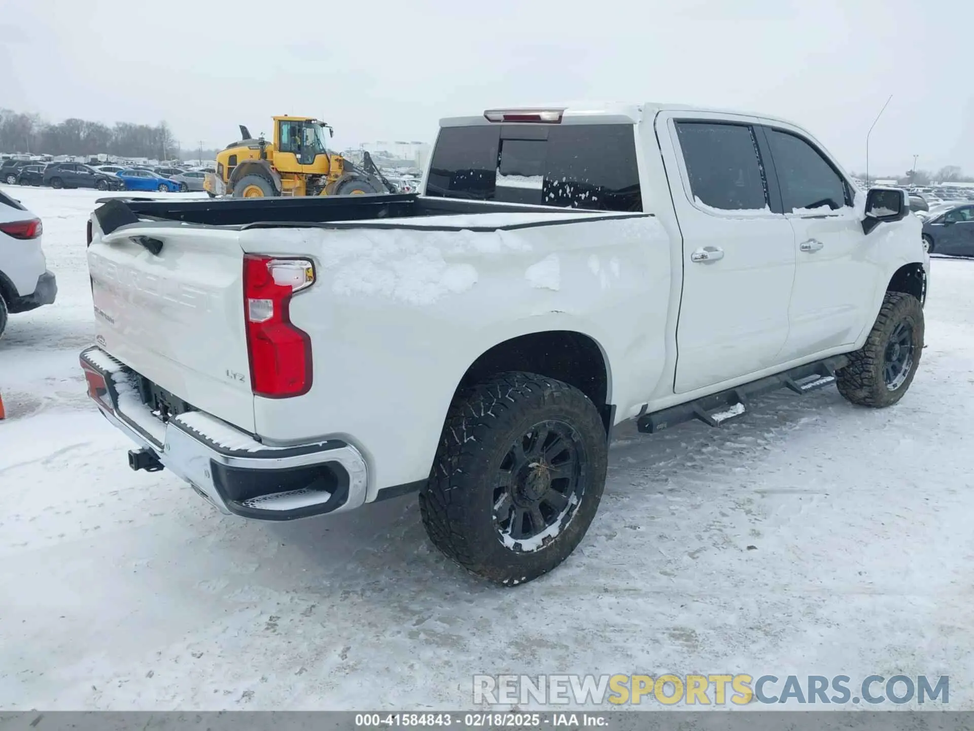 4 Photograph of a damaged car 3GCUYGEL3MG135254 CHEVROLET SILVERADO 1500 2021