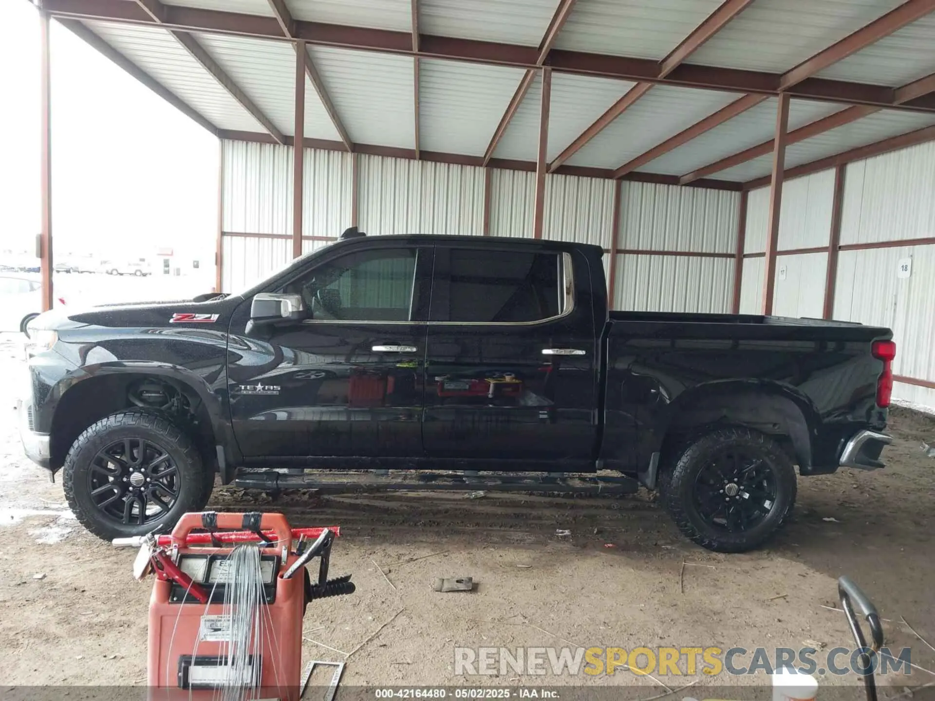 14 Photograph of a damaged car 3GCUYGET2MG143300 CHEVROLET SILVERADO 1500 2021