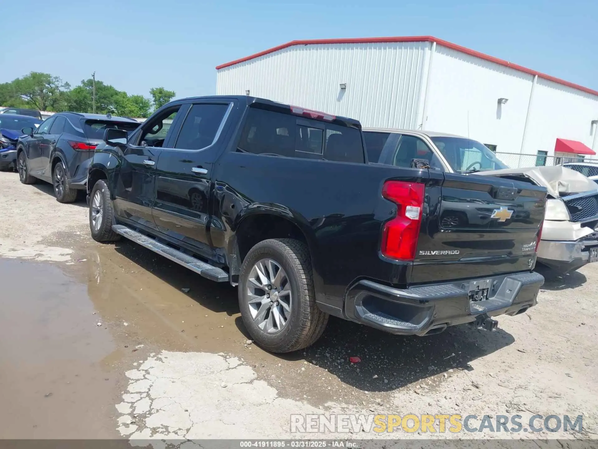 3 Photograph of a damaged car 3GCUYHED4MG315017 CHEVROLET SILVERADO 1500 2021