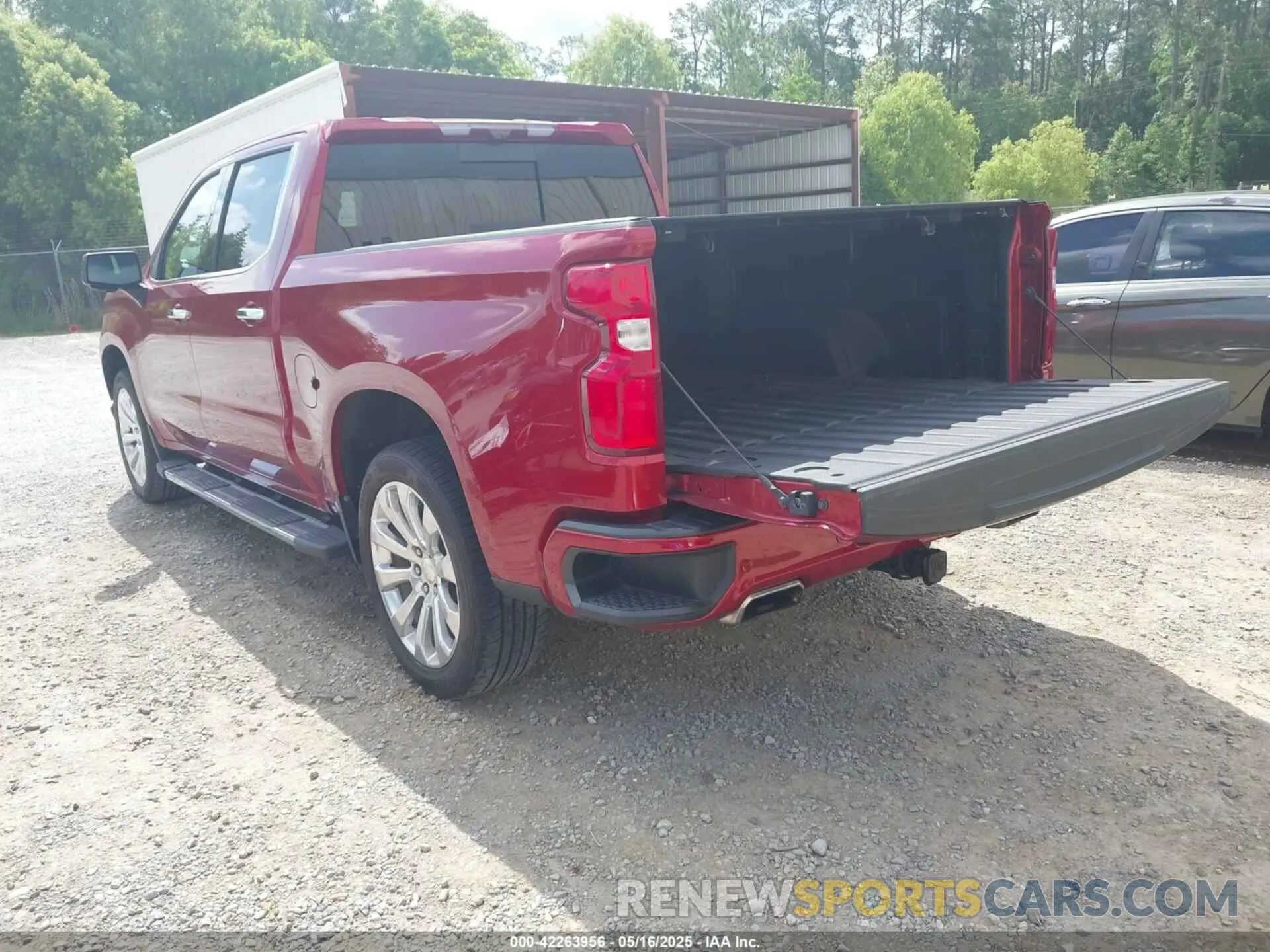 3 Photograph of a damaged car 3GCUYHEL1MG143522 CHEVROLET SILVERADO 1500 2021