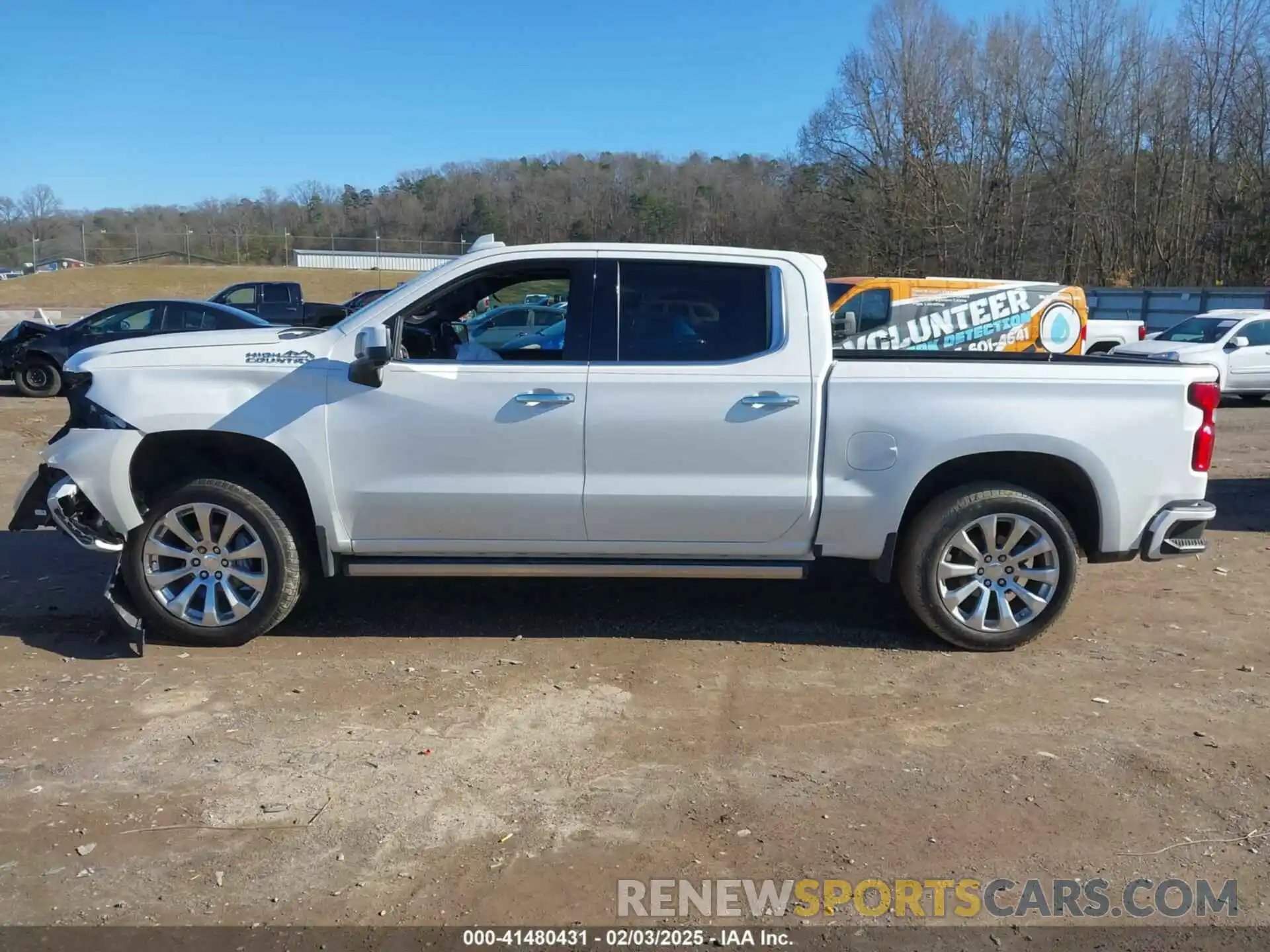 14 Photograph of a damaged car 3GCUYHEL6MG175043 CHEVROLET SILVERADO 1500 2021