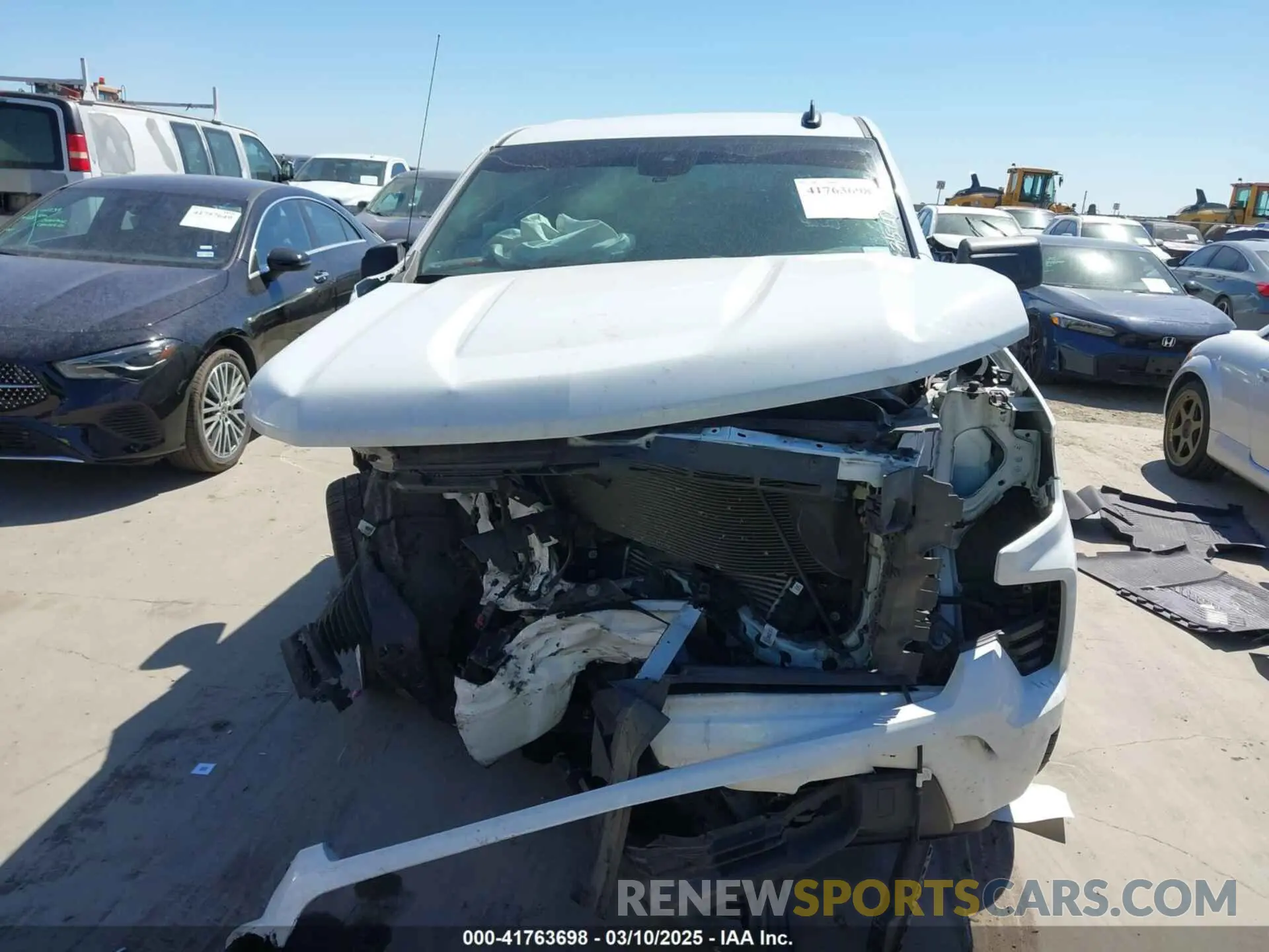 11 Photograph of a damaged car 1GCPABEK2NZ519572 CHEVROLET SILVERADO 1500 2022