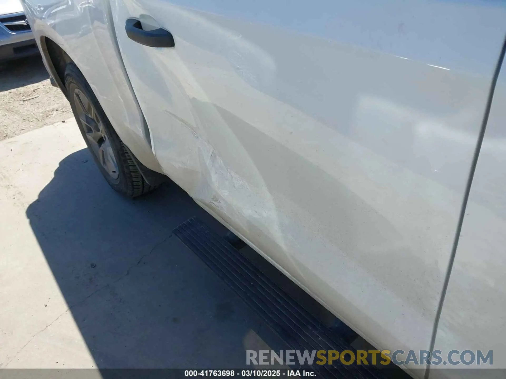6 Photograph of a damaged car 1GCPABEK2NZ519572 CHEVROLET SILVERADO 1500 2022