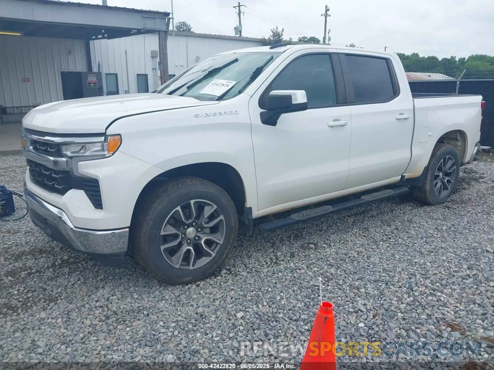 2 Photograph of a damaged car 1GCPACED0NZ515978 CHEVROLET SILVERADO 1500 2022