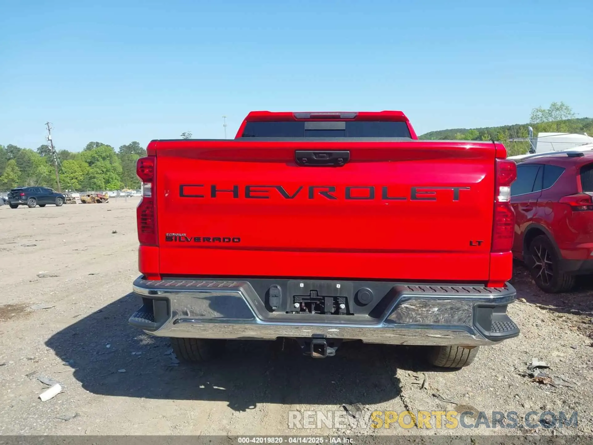 16 Photograph of a damaged car 1GCPACED2NZ561022 CHEVROLET SILVERADO 1500 2022